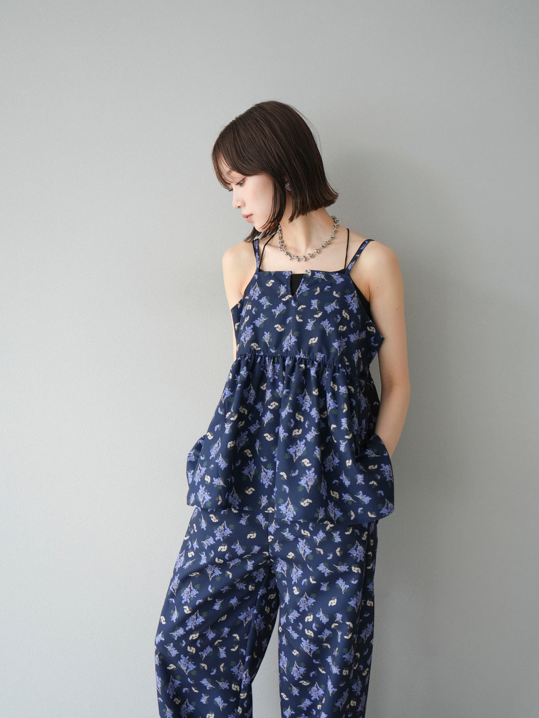 [予約]ブーケプリントキャミソール/ネイビー