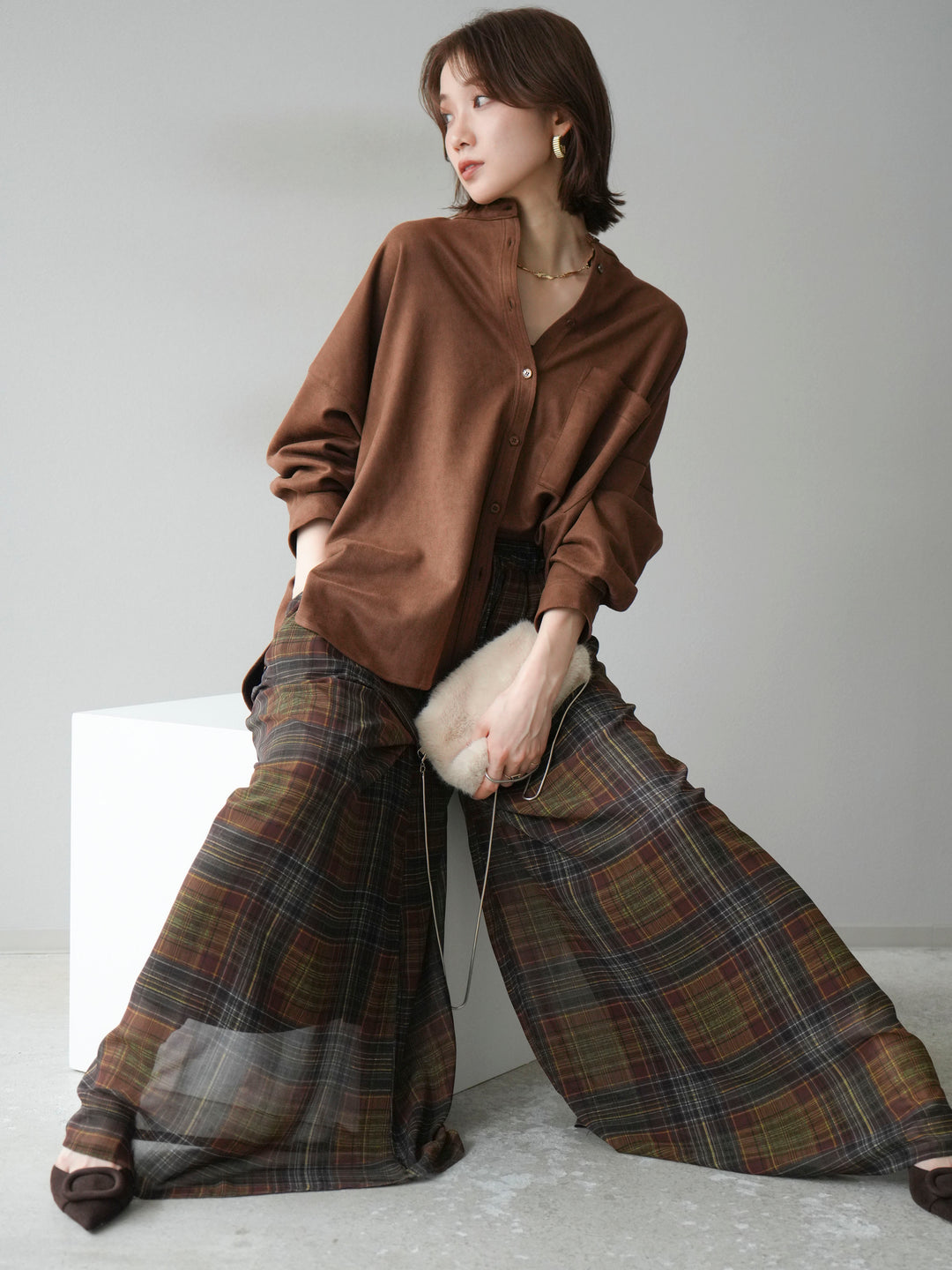 [SET]スエードバンドカラーオーバーシャツ+シアーチェックバギーパンツ(2set)