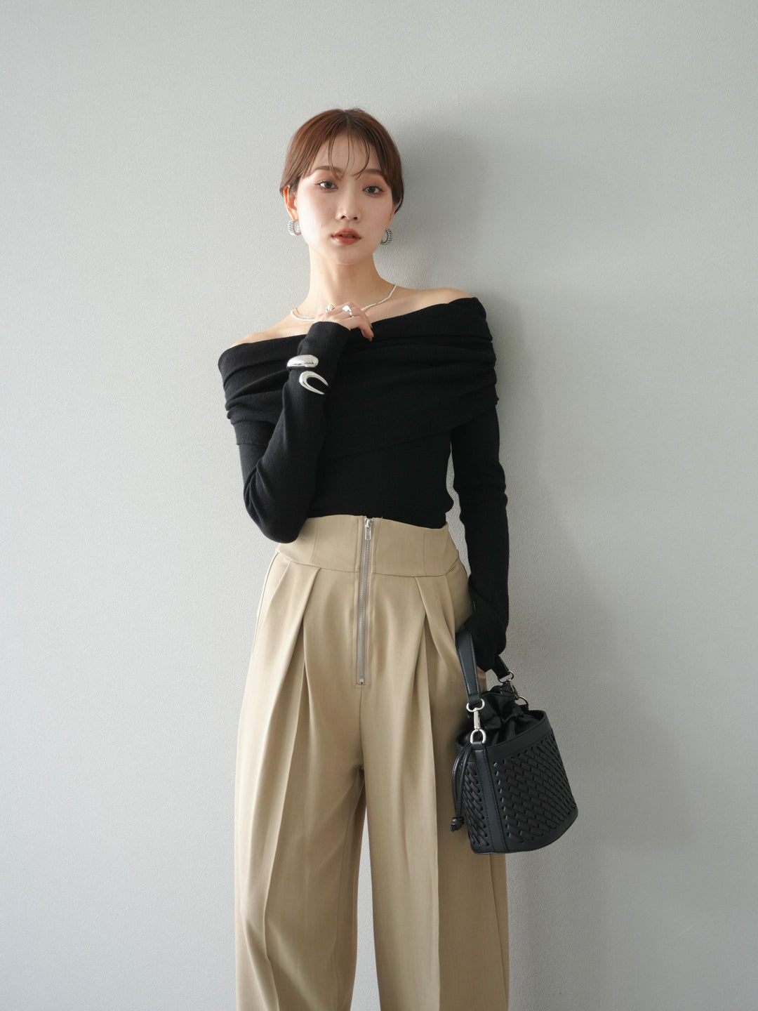 [予約]オフショルニットプルオーバー/ブラック