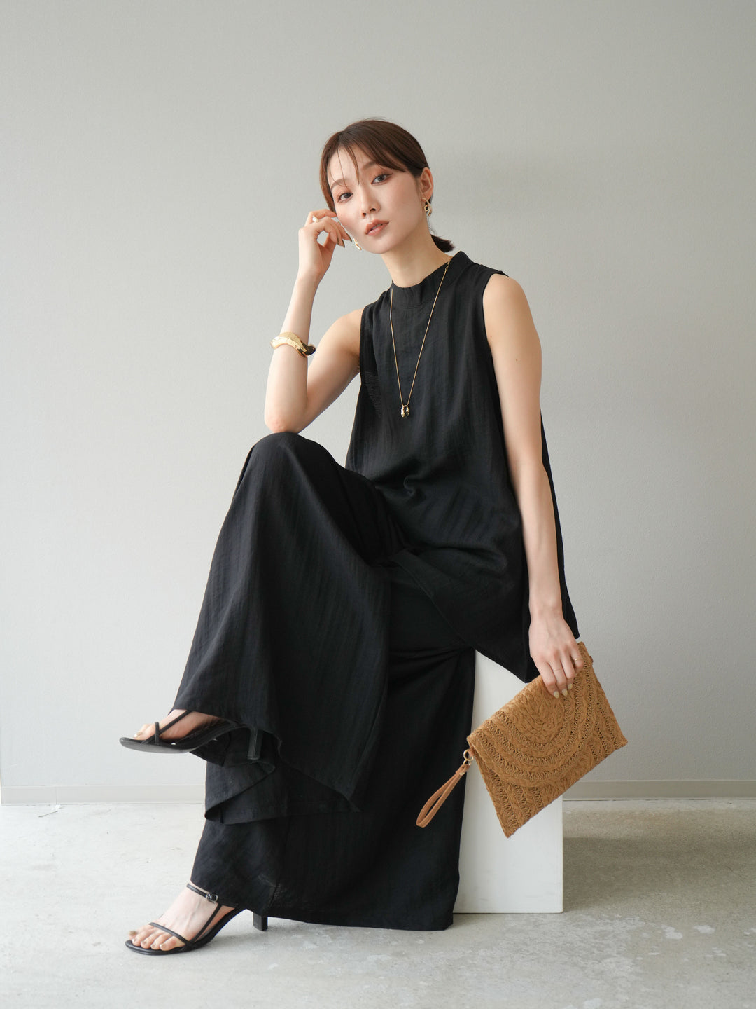 [SET]ホルターネックバックスリットブラウス＆スーパーワイドパンツSET UP(2set)