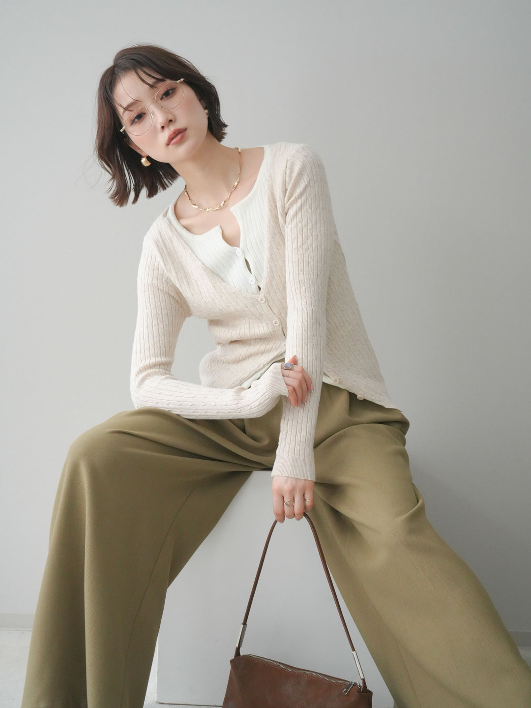 [予約]バイカラーレイヤードニットカーディガン/white