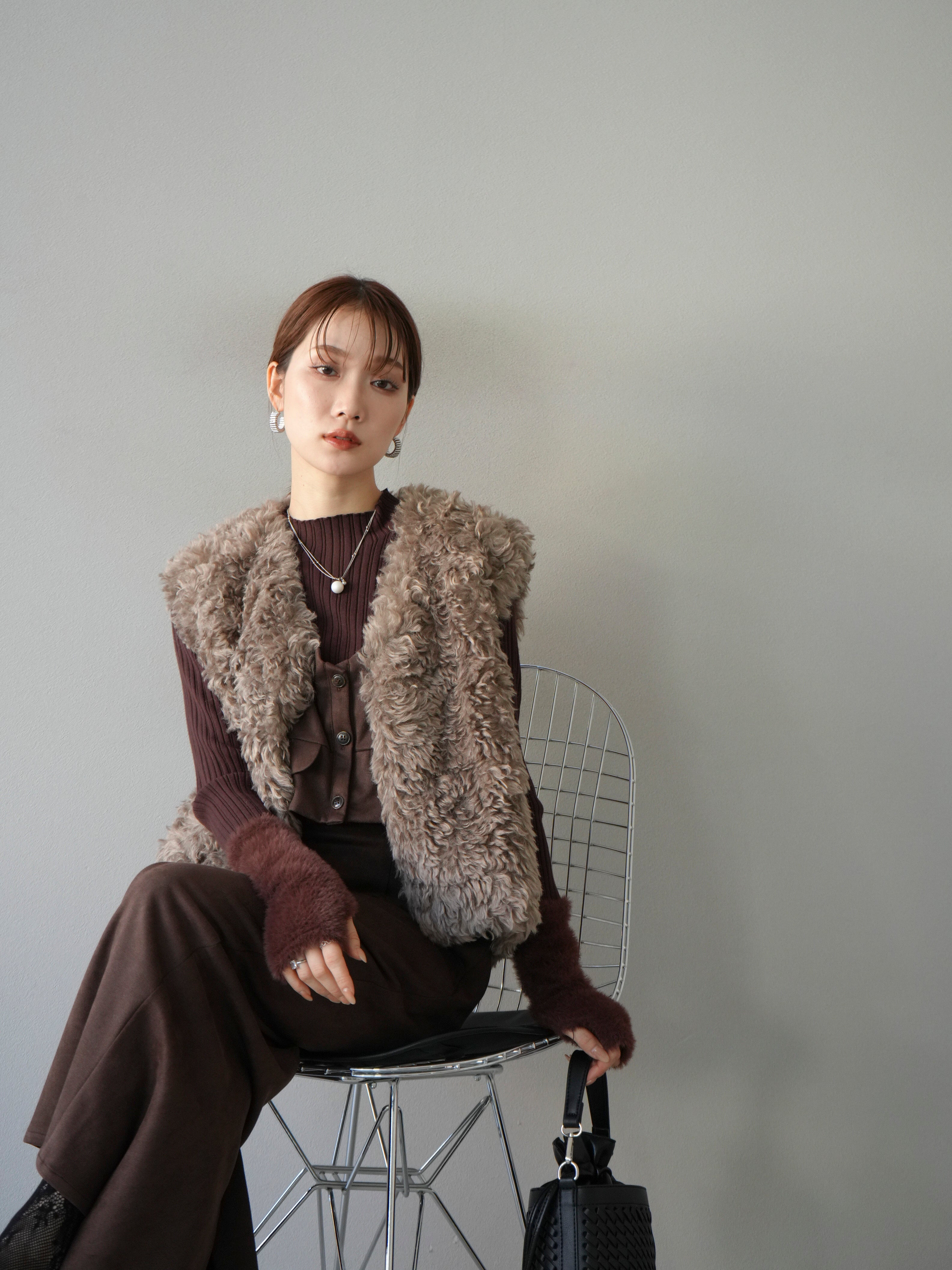 ☆もんじゃ☆ ayane プードルファーベスト サイズ38 モカベージュ 予約]プードルファーショートベスト/モカ – Lumier