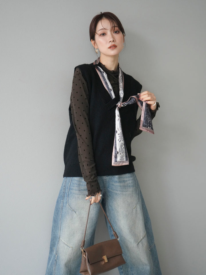 [予約]スカーフ付きニットベスト/black