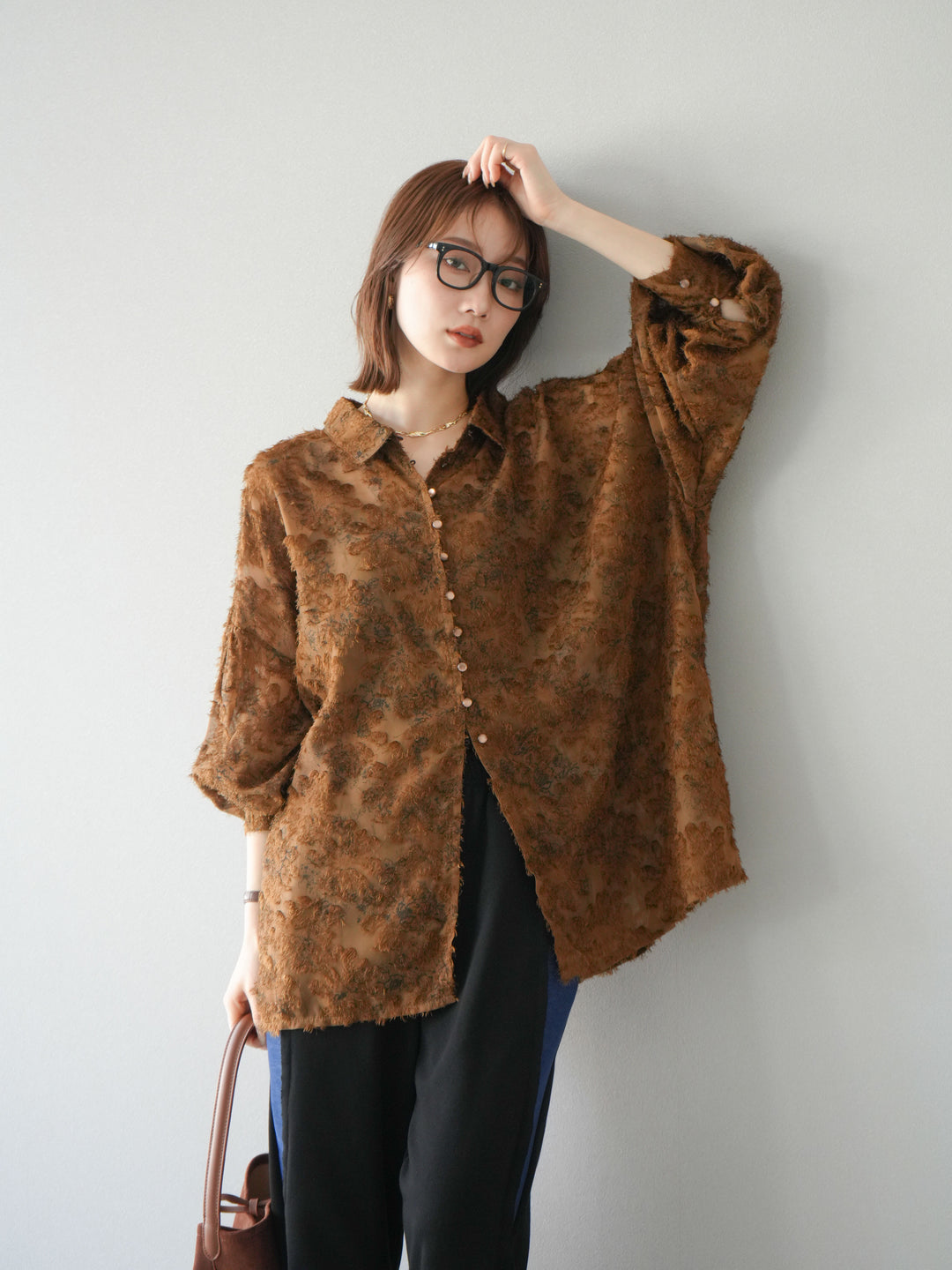 [予約]ニュアンスフリンジジャガードボリュームスリーブブラウス/ブラウン