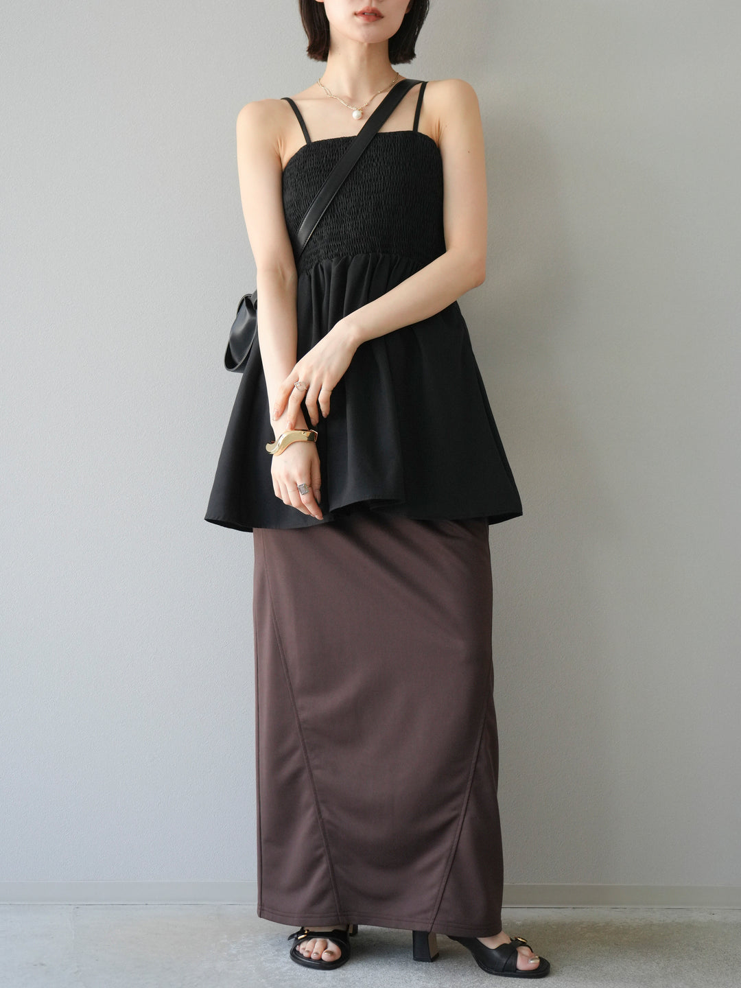 [予約]シャーリングフレアキャミプルオーバー/ブラック