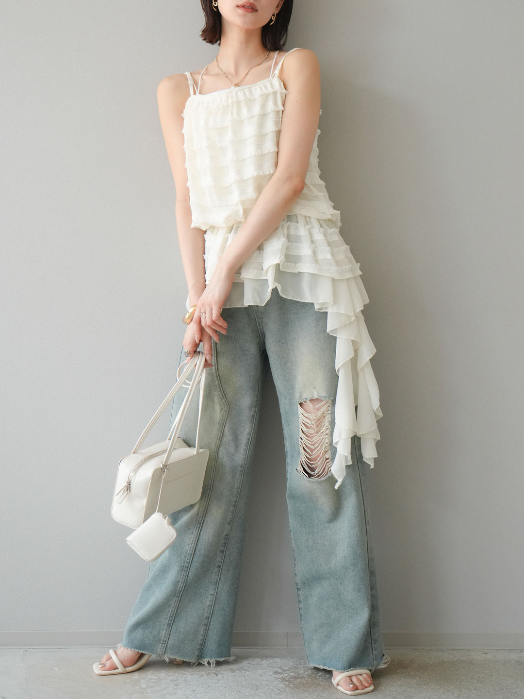 【預購】荷葉邊流蘇吊帶衫/象牙白