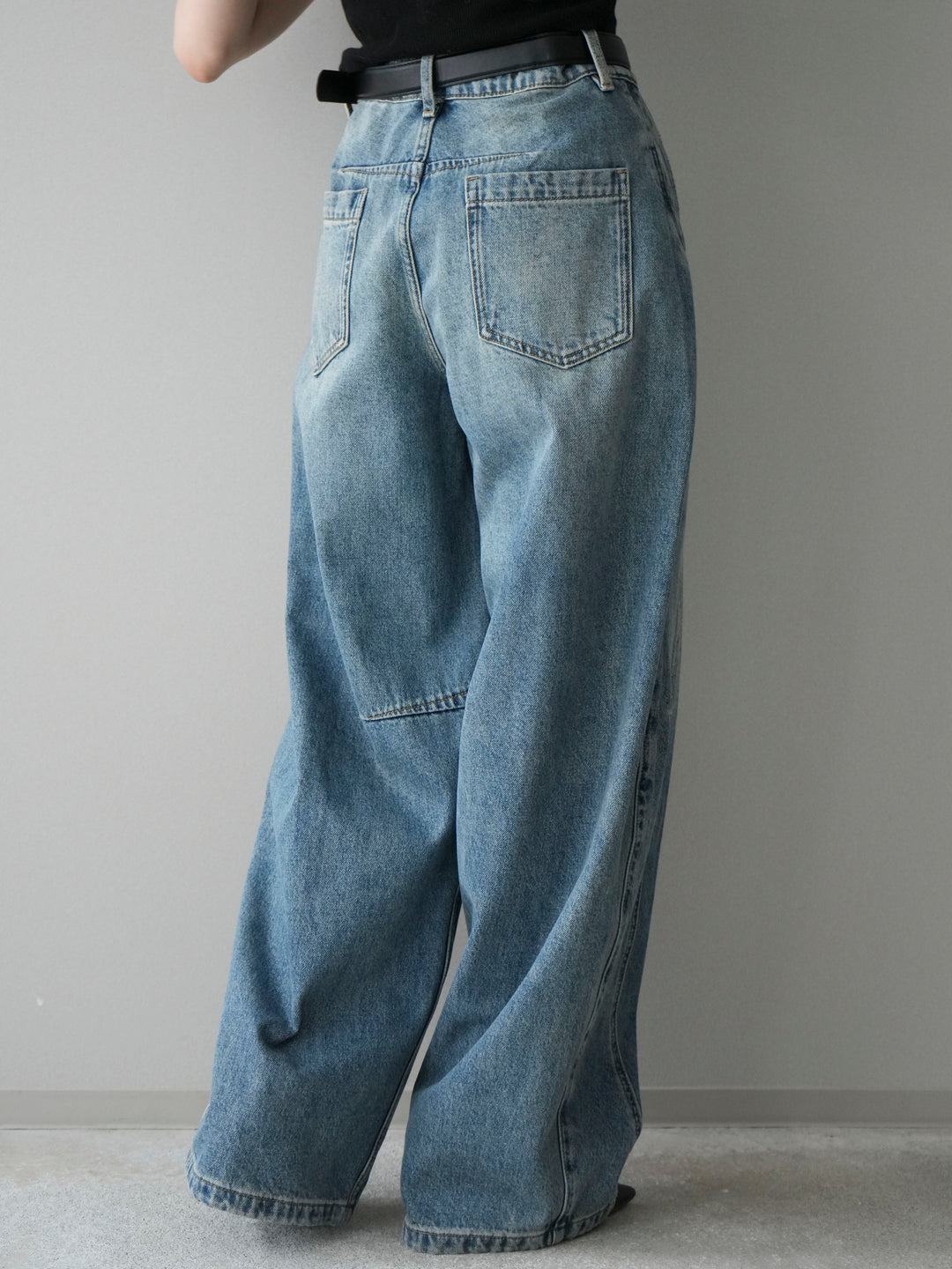 [予約]ベルト付3Dカーブデニムパンツ/blue