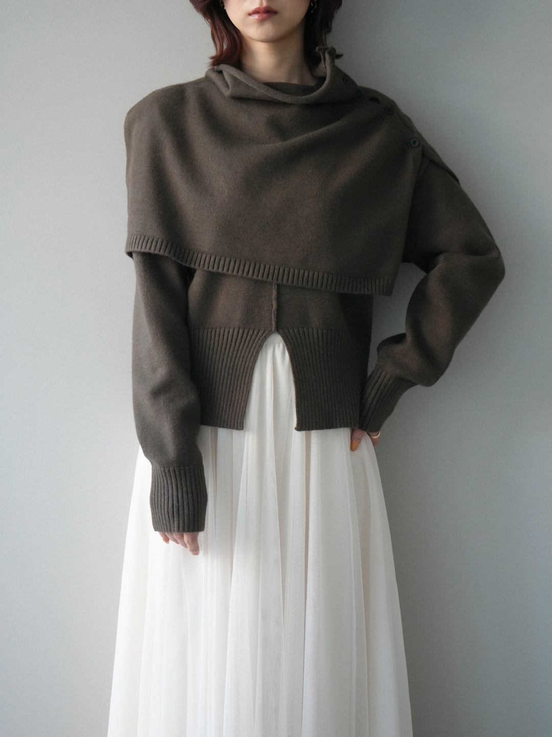 [予約]フロントスリットネックアンサンブルニット/khaki