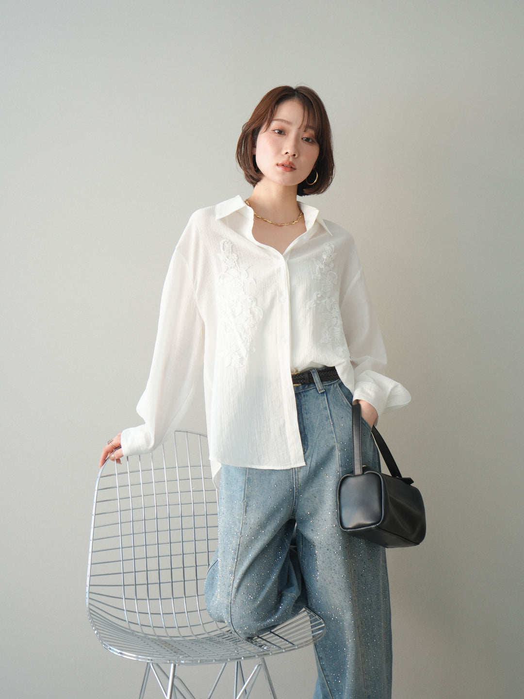 [SET]楊柳刺繍ブラウス+フロントビジューカーブデニムパンツ(2set)