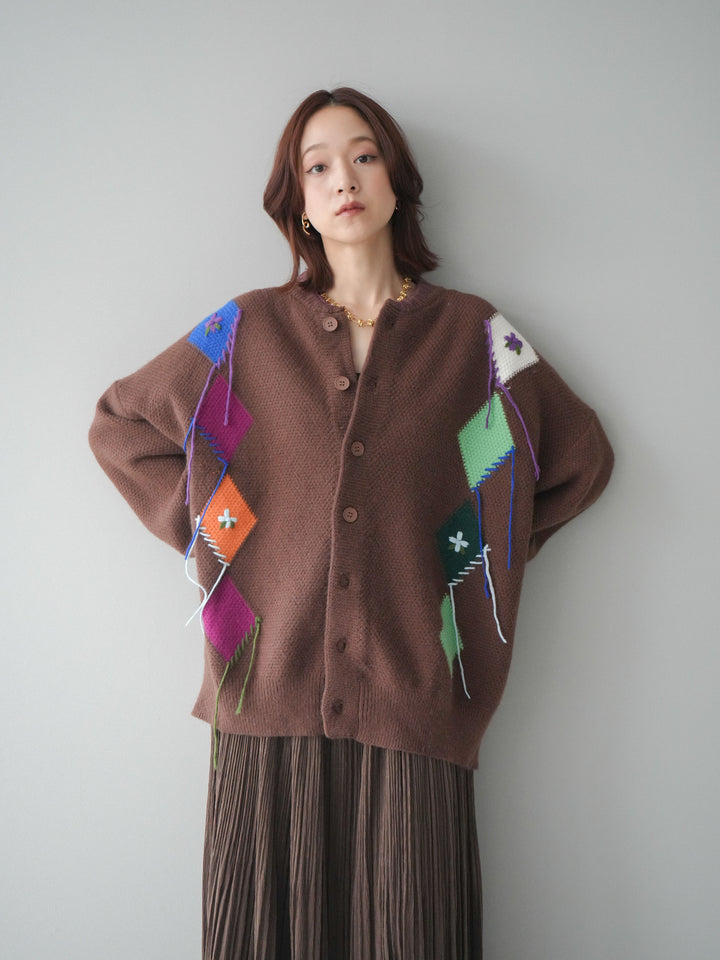 [SET]ハンドステッチアーガイルデザインニットカーディガン+裾レーススウェードプリーツマキシスカート(2set)