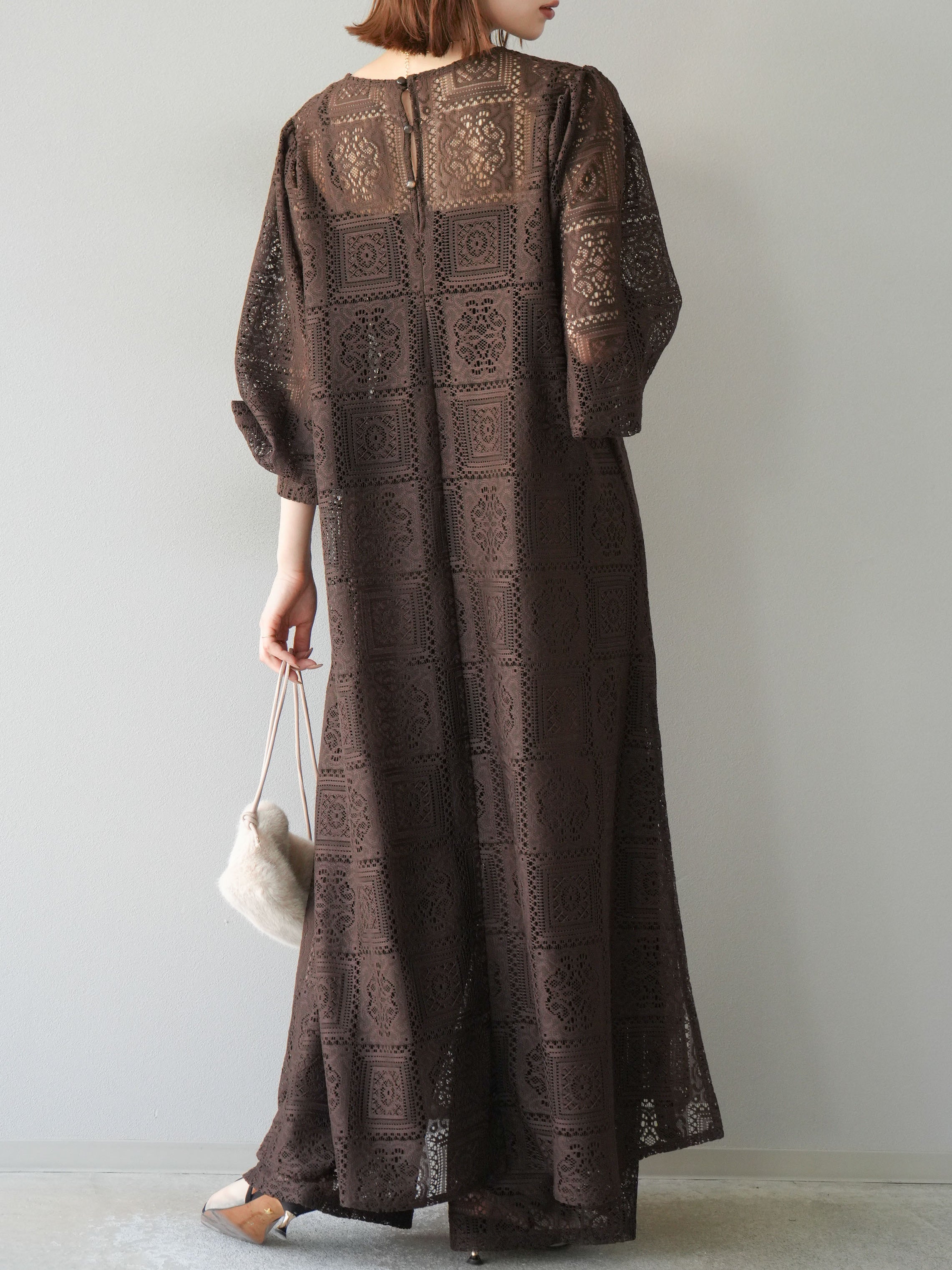 美品 ビアズリー 袖ボリューム スキッパーワンピース テラコッタブラウン 袖ボリュームスキッパーワンピース （ロング・マキシ丈