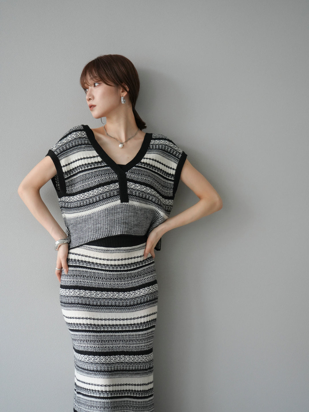 [予約]ガーター編み2WAYニットベスト/ホワイト×ブラック