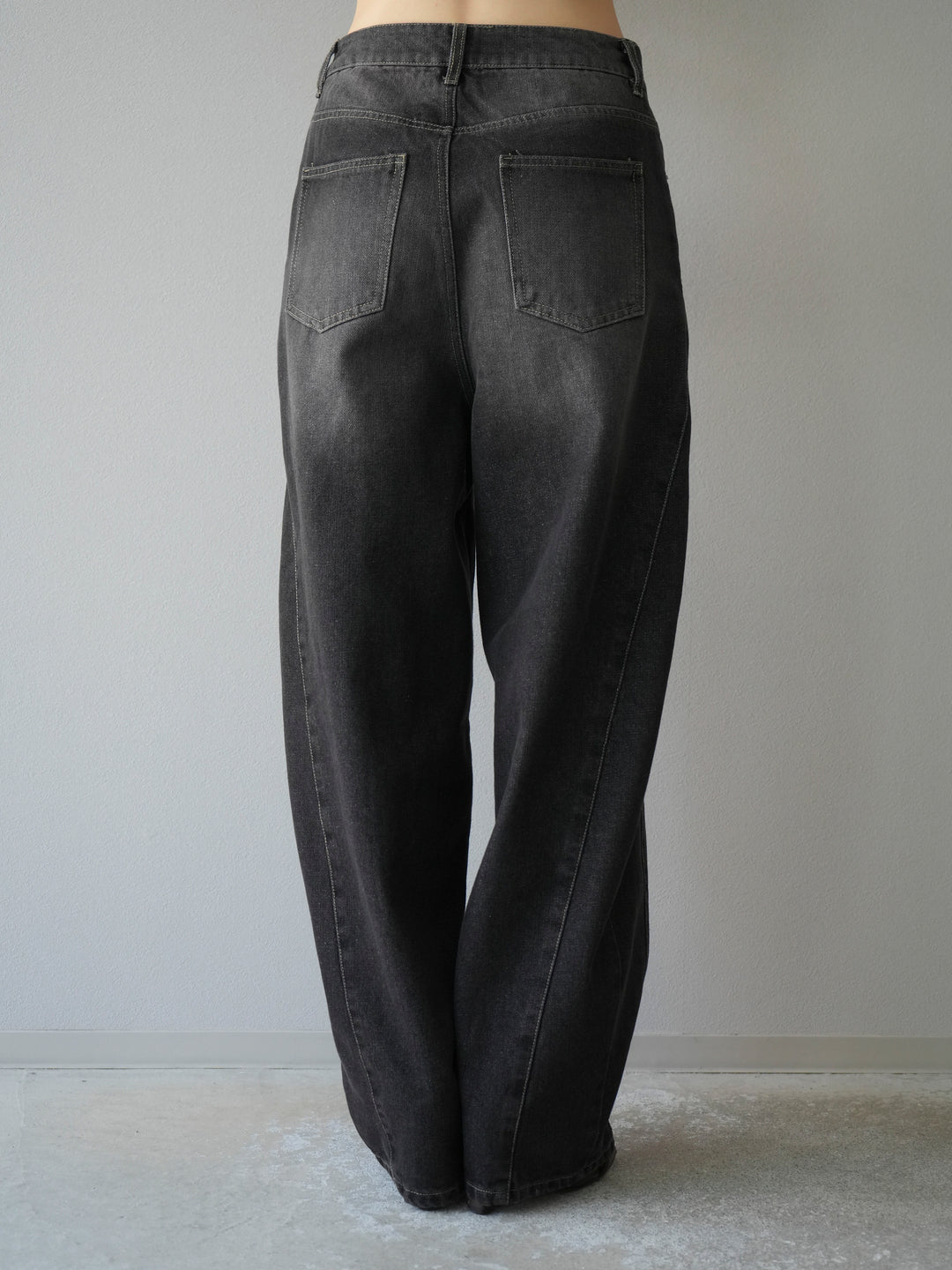 [予約]切替デザインカーブデニム/ブラック