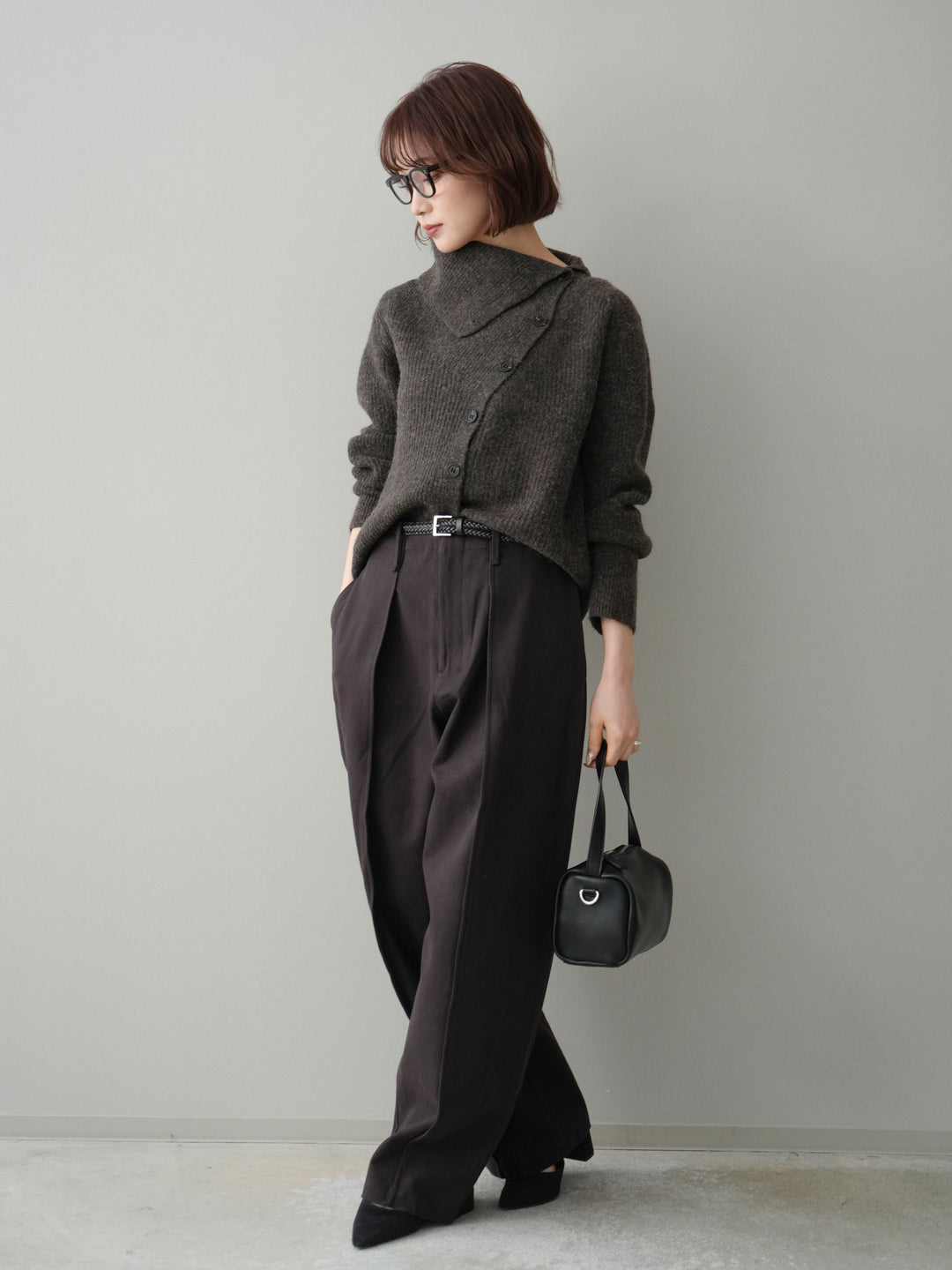 [SET]ハイネックデザインボタンニットカーディガン+コットンツイルカーブパンツ(2set)
