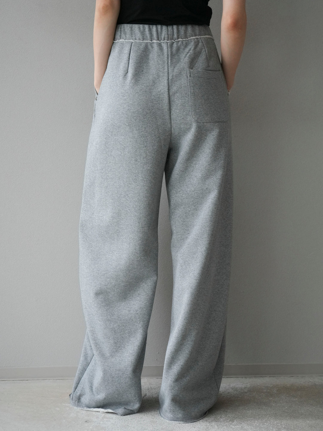 [予約]アウトシームカットオフスエットパンツ/lightgray