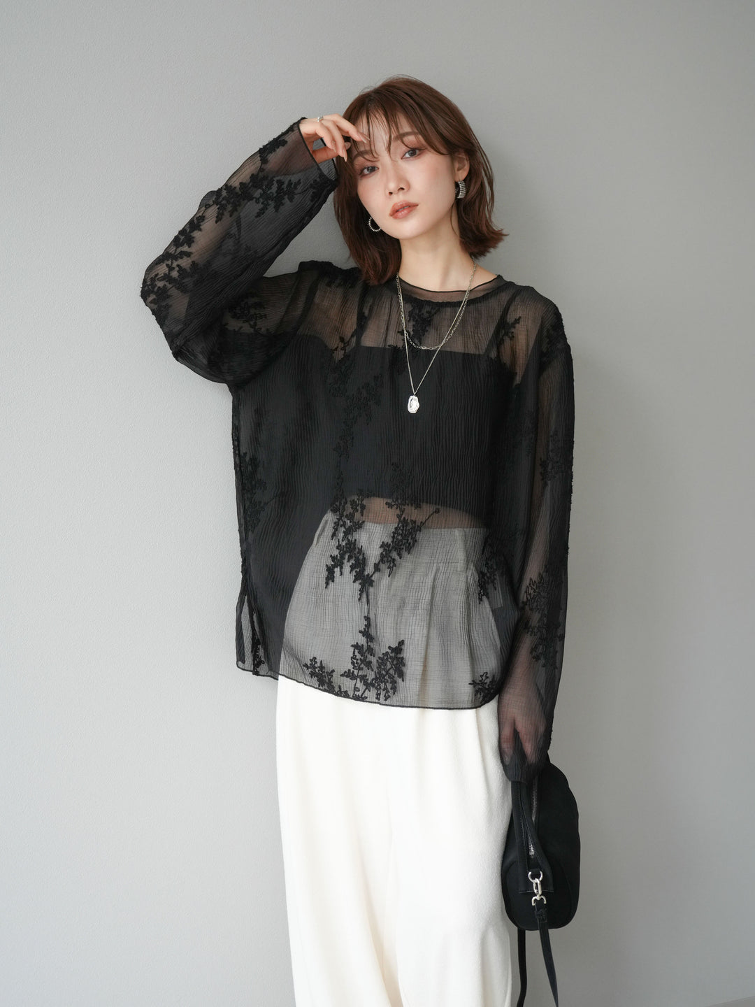 [予約]刺繍シアープルオーバー/ブラック