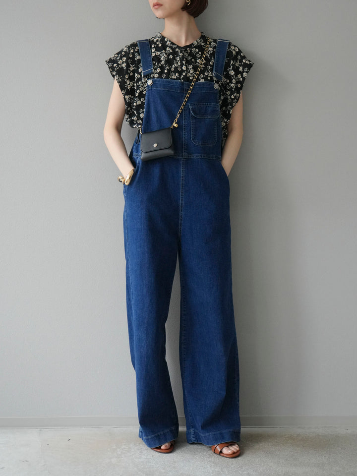 【預購】花朵印花法式袖襯衫/黑色