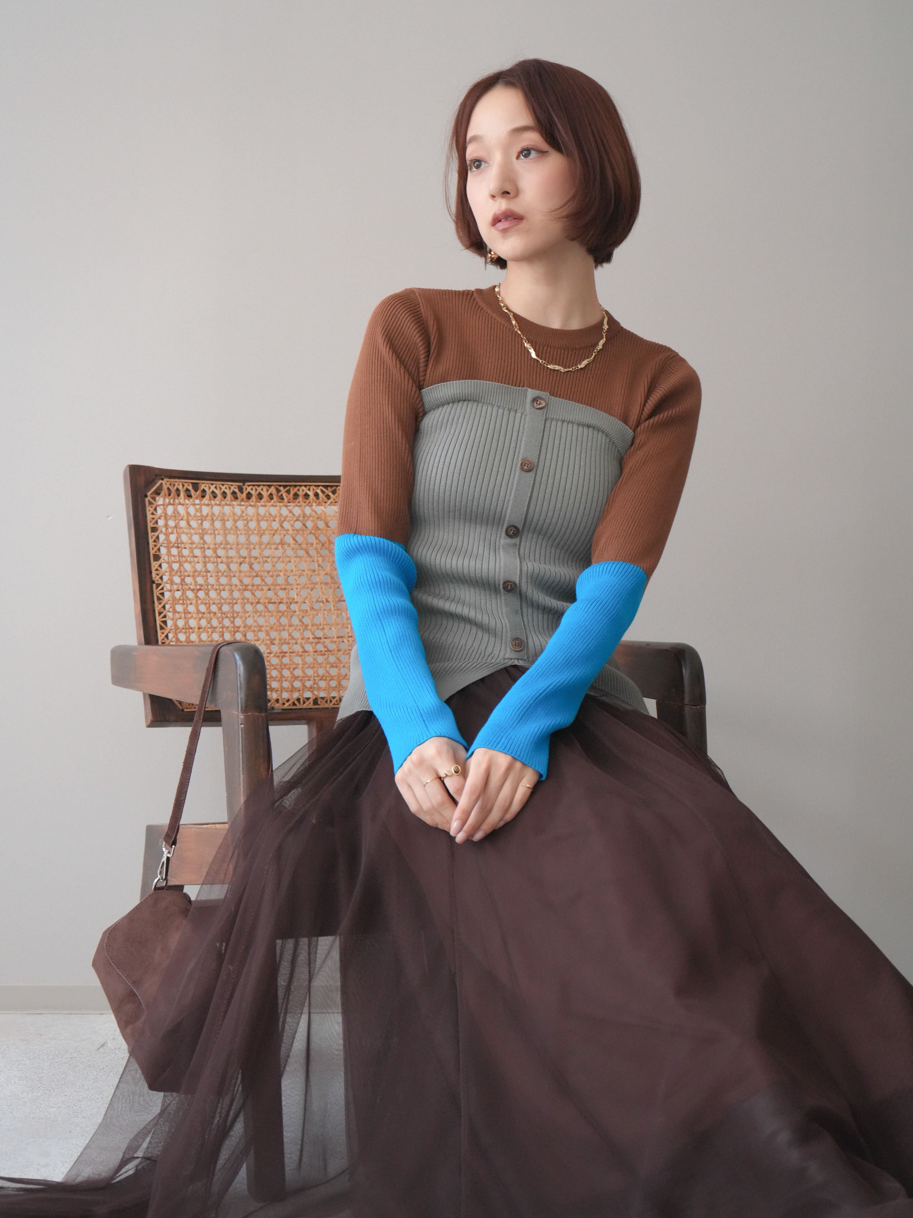 予約]配色ビスチェドッキングリブニットトップス/brown – Lumier