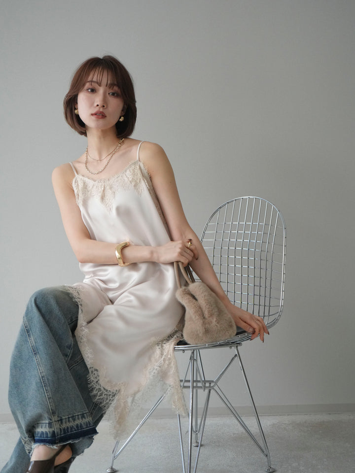 [予約]アシンメトリーサテンレースキャミソール/ecru