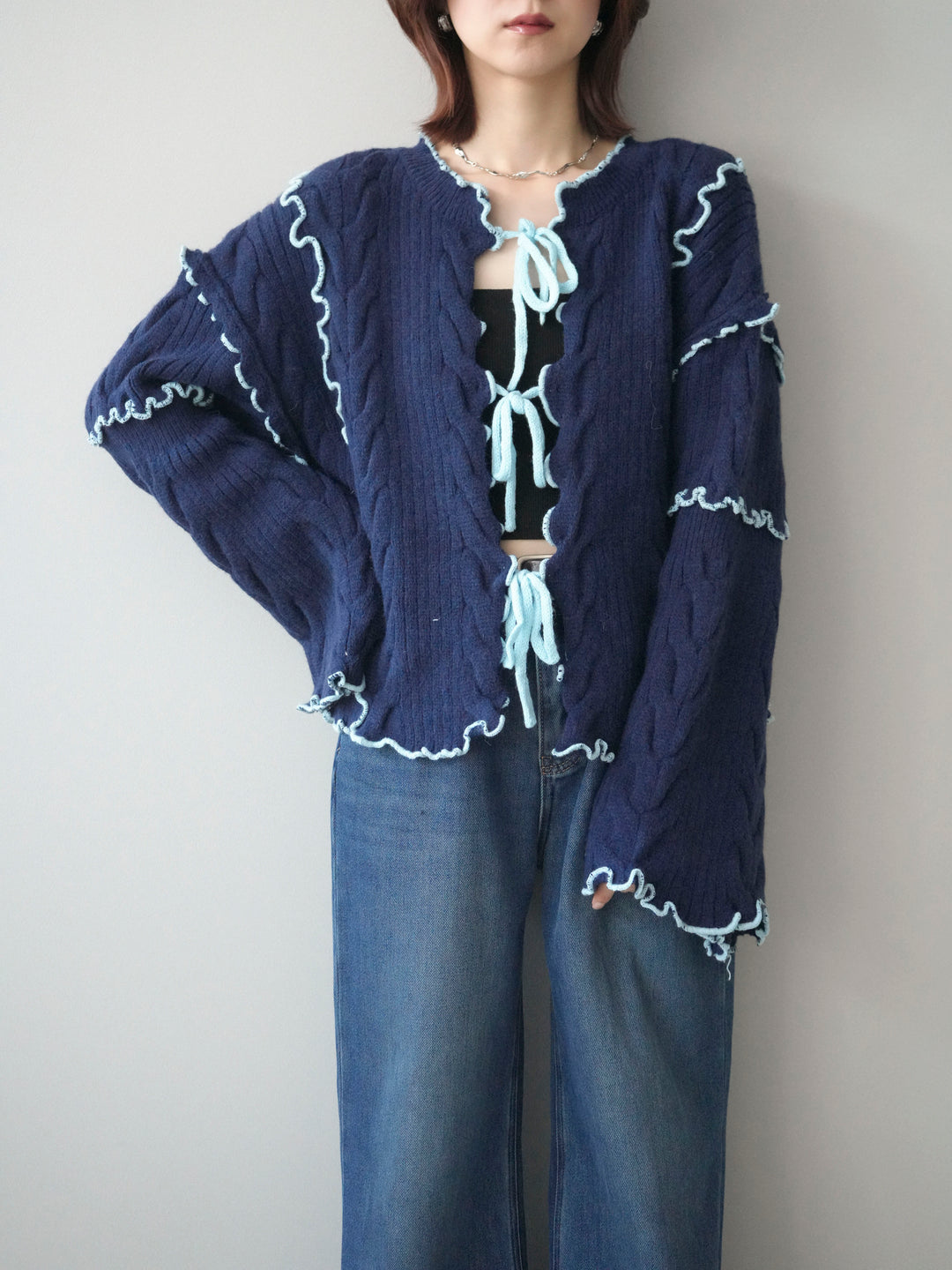 [SET]フロントリボン配色メローニットカーディガン+裏起毛裾フリンジワイドデニムパンツ(2set)