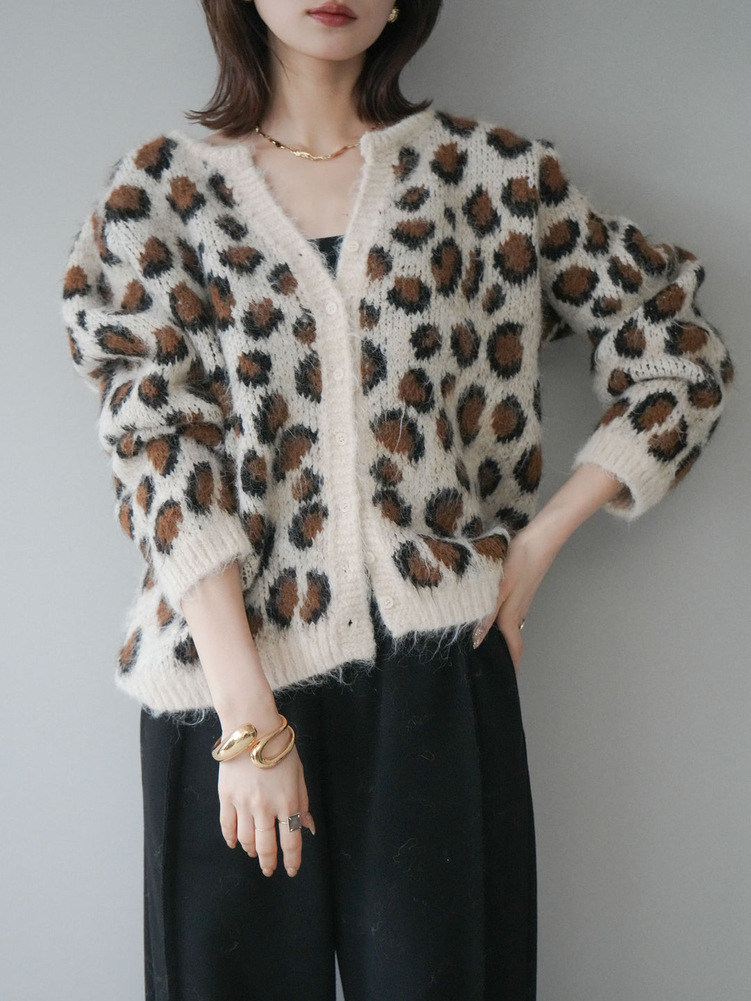 [SET]モヘアタッチレオパード柄ニットカーディガン+モヘアタッチレオパード柄ニットカーディガン(2set)