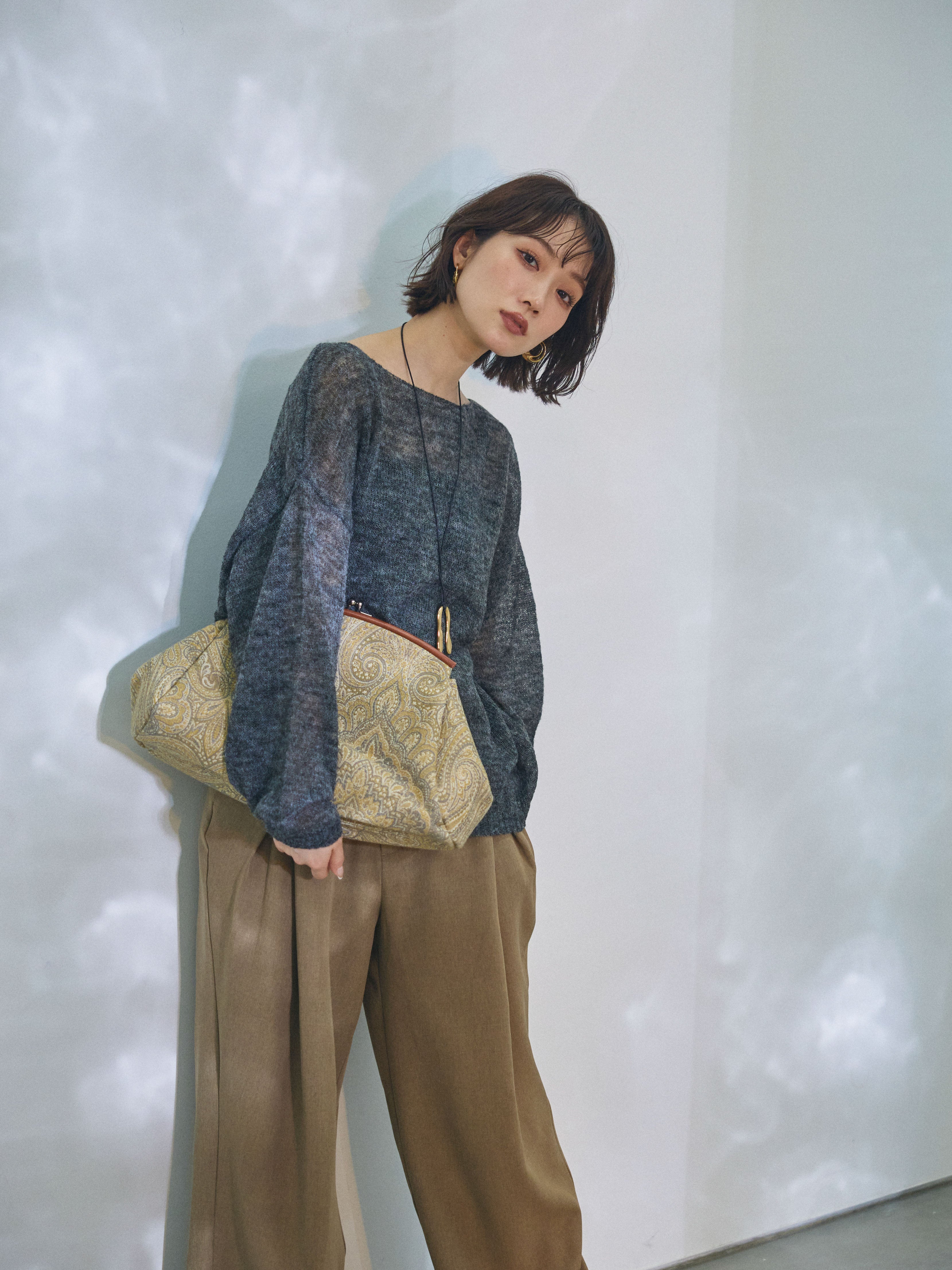 予約]モヘアタッチ透かし編みボートネックニットプルオーバー/charcoal