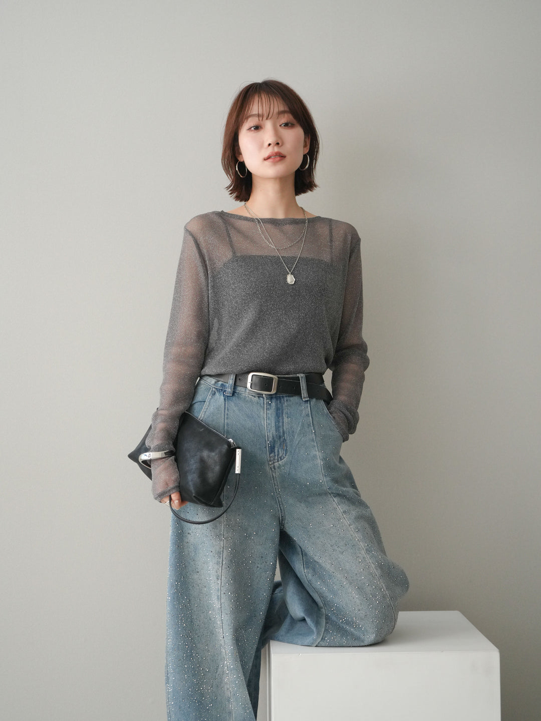 [予約]ラメシアークルーネックトップス/charcoal