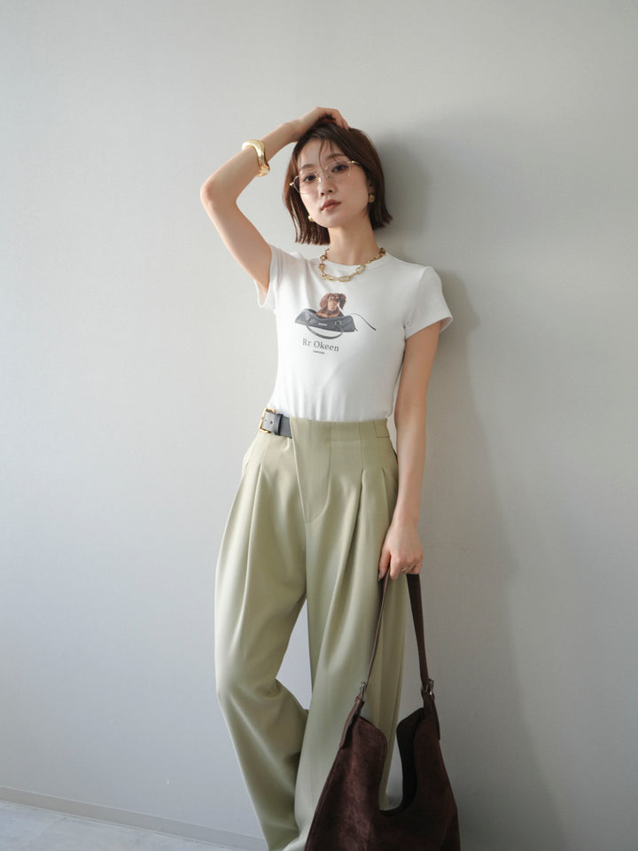 【套裝】狗狗緊身T卹+不對稱皮帶束口寬褲（兩件套）