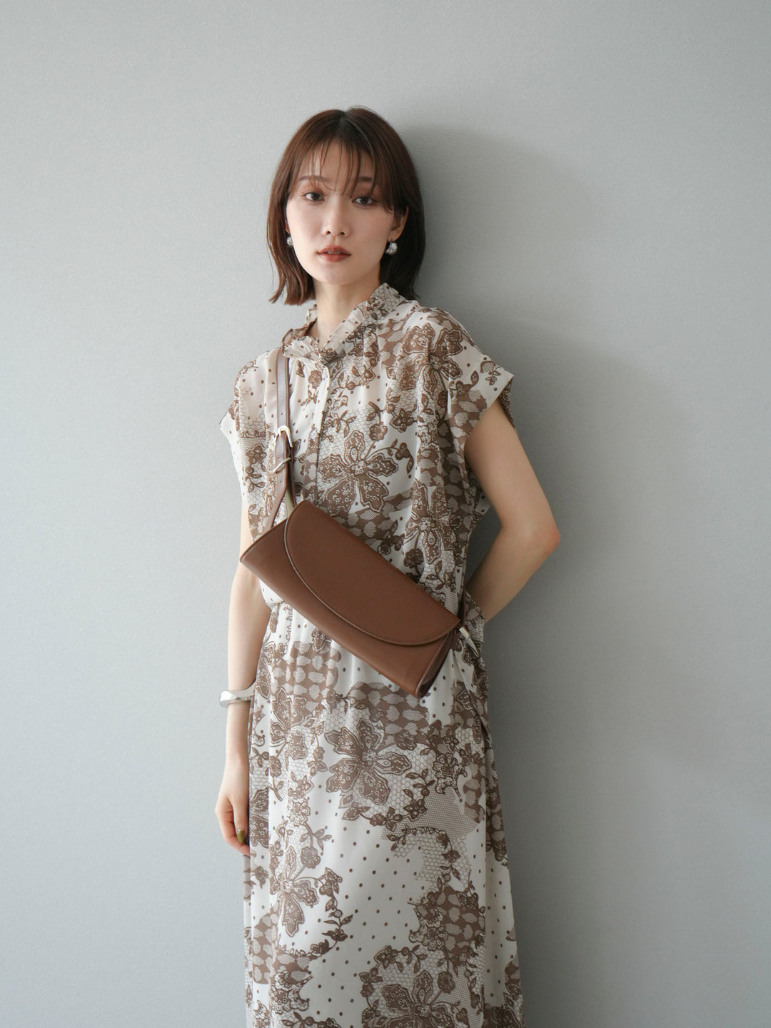 [SET] 花朵圖案法式袖襯衫 + 花朵圖案喇叭裙 (2 套)