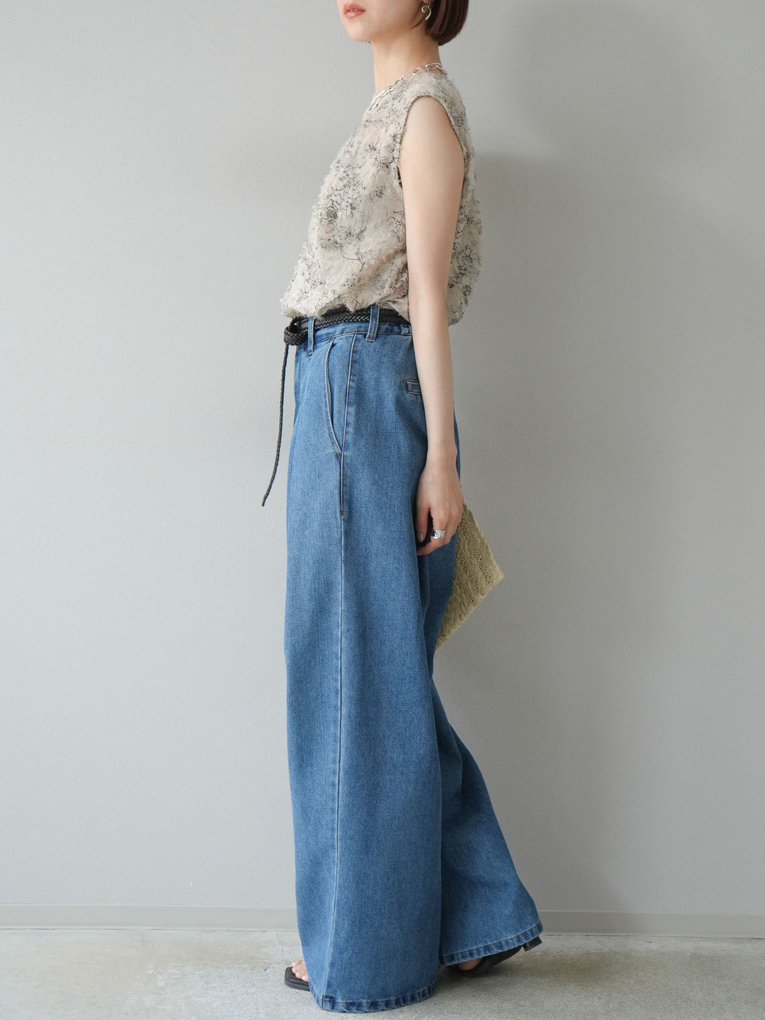 【預購】雙褶寬牛仔褲/藍色