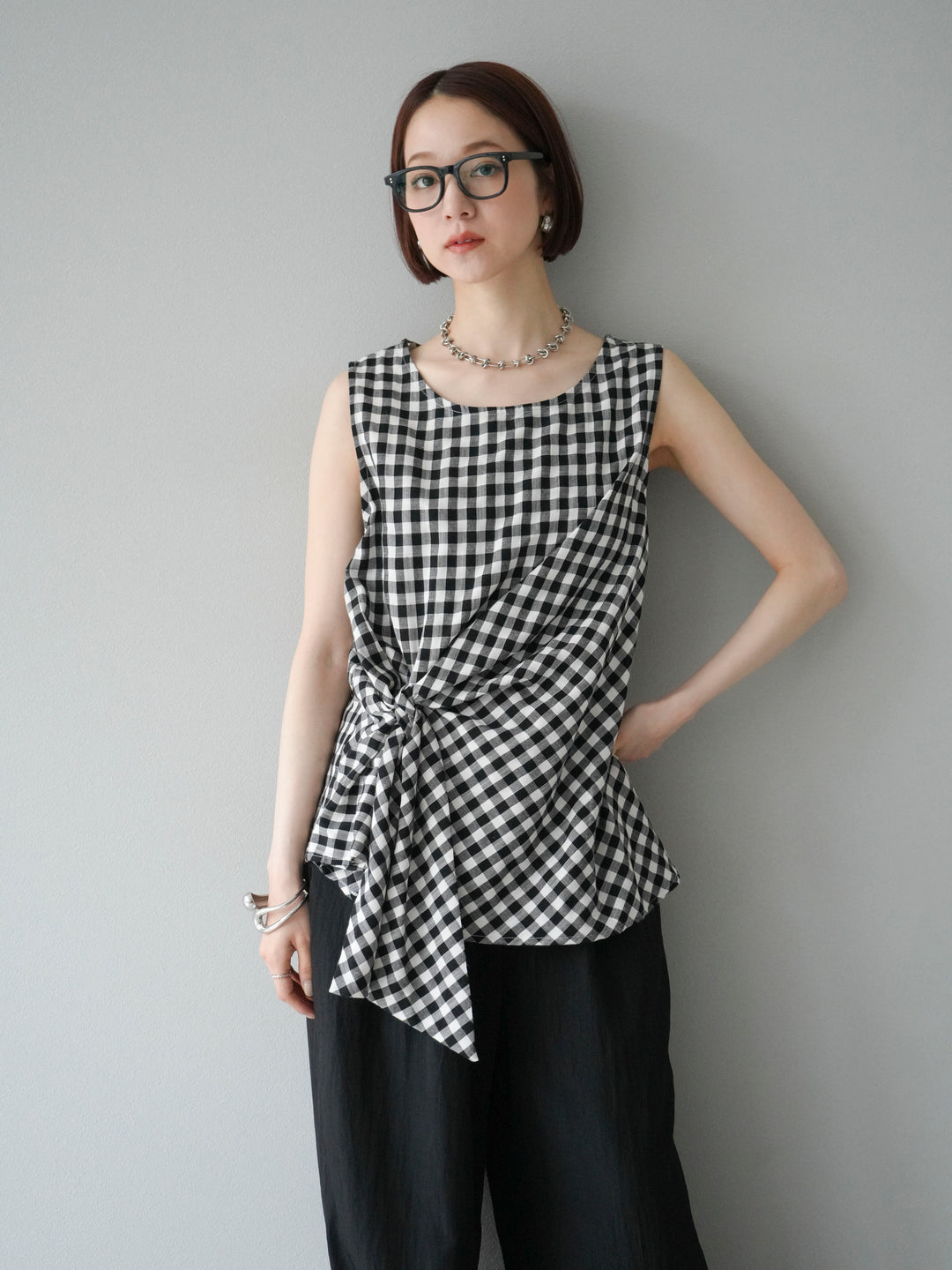 [SET] 前裹式無袖上衣+麻質下擺回型寬褲（2件組）