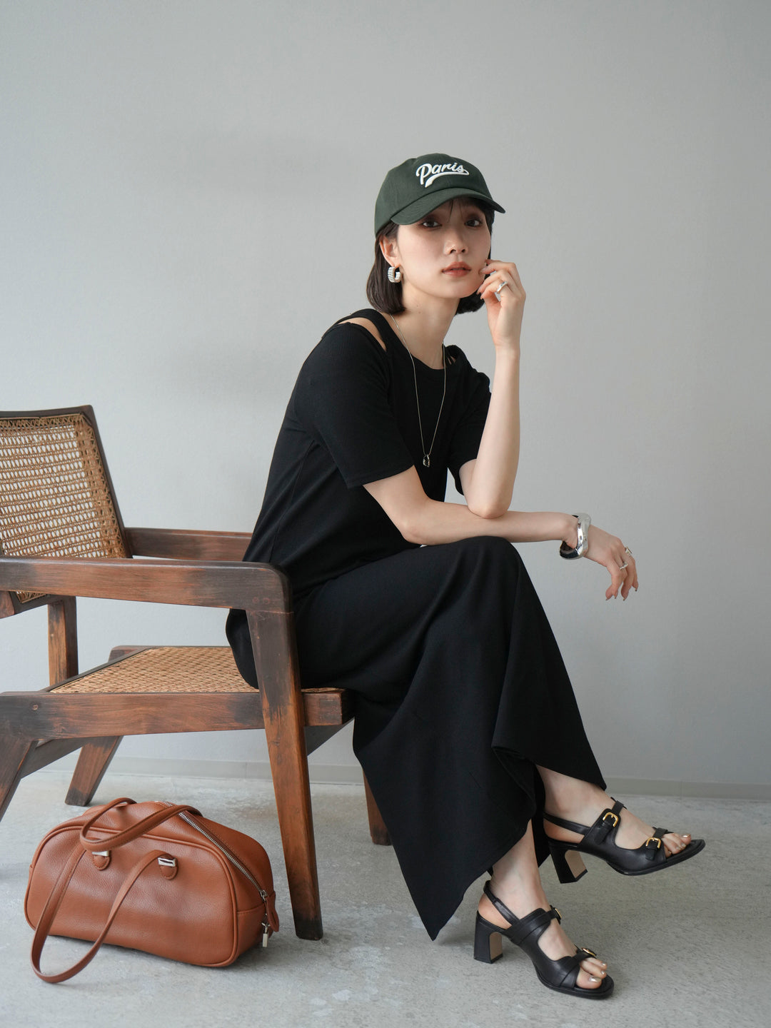 [予約]デザインネックカットリブワンピース/ブラック