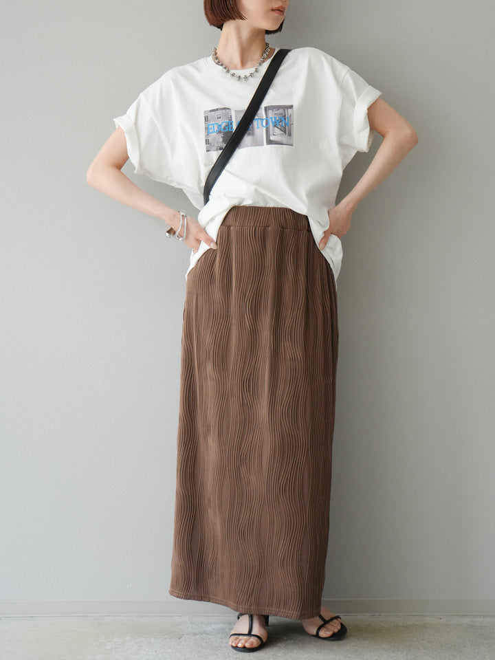 [SET]ネオンロゴコラージュフォトプリントオーバーTシャツ+ウェーブパイピングタイトスカート(2set)