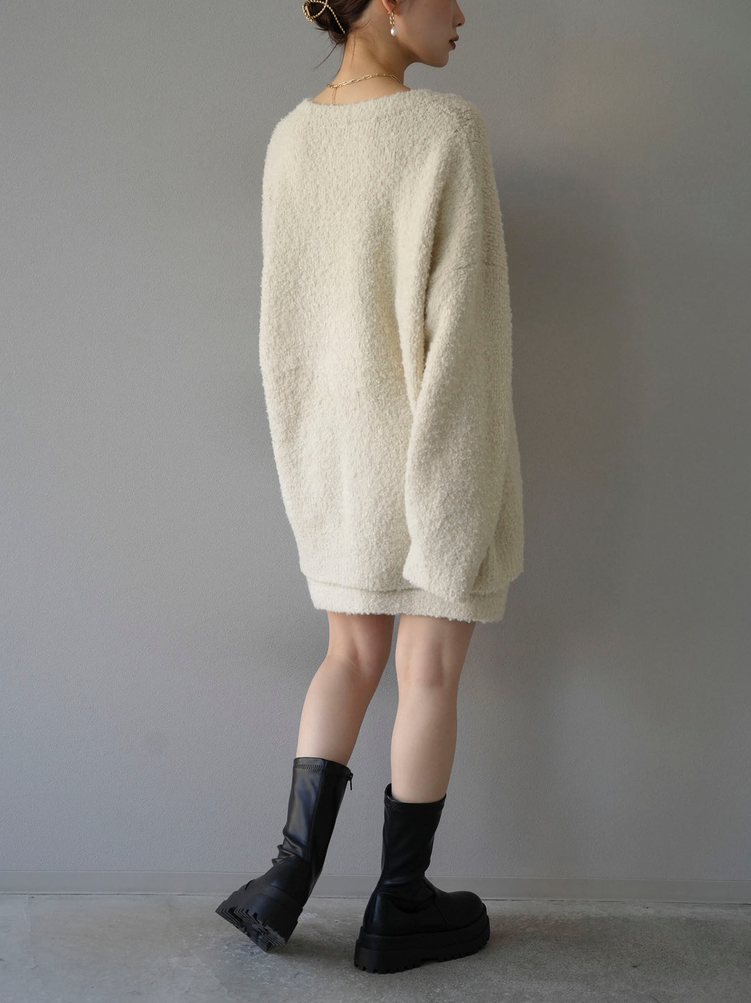 [SET] 橢圓針織衫 & 迷你裙 SET UP