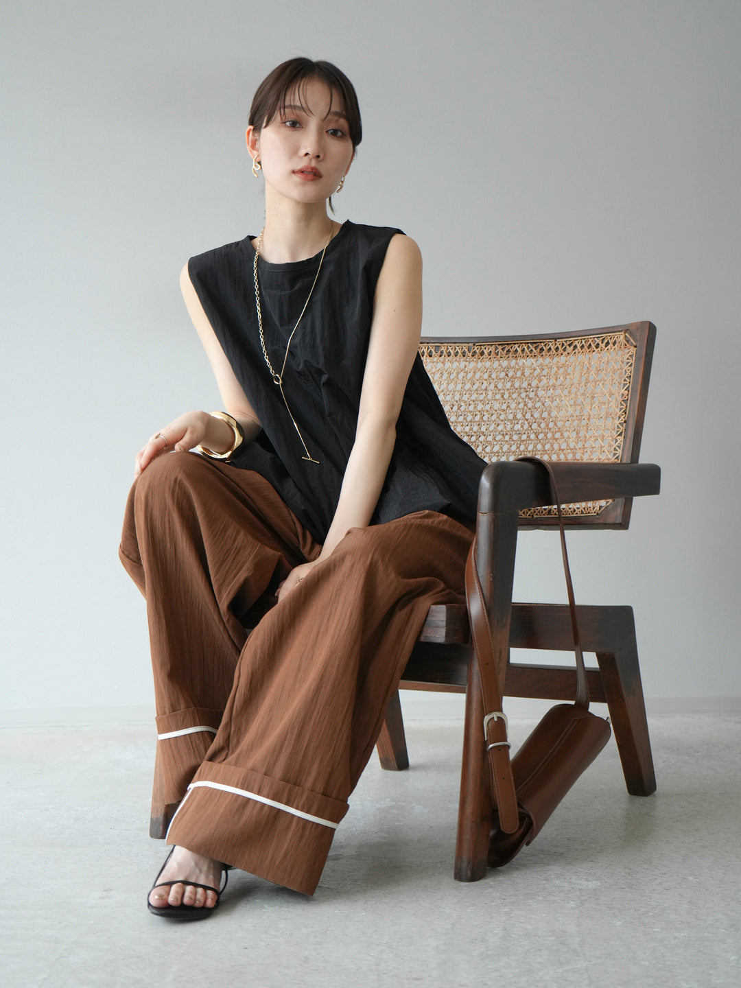 [預購] 墊圈塔夫綢氣球襯衫/黑色