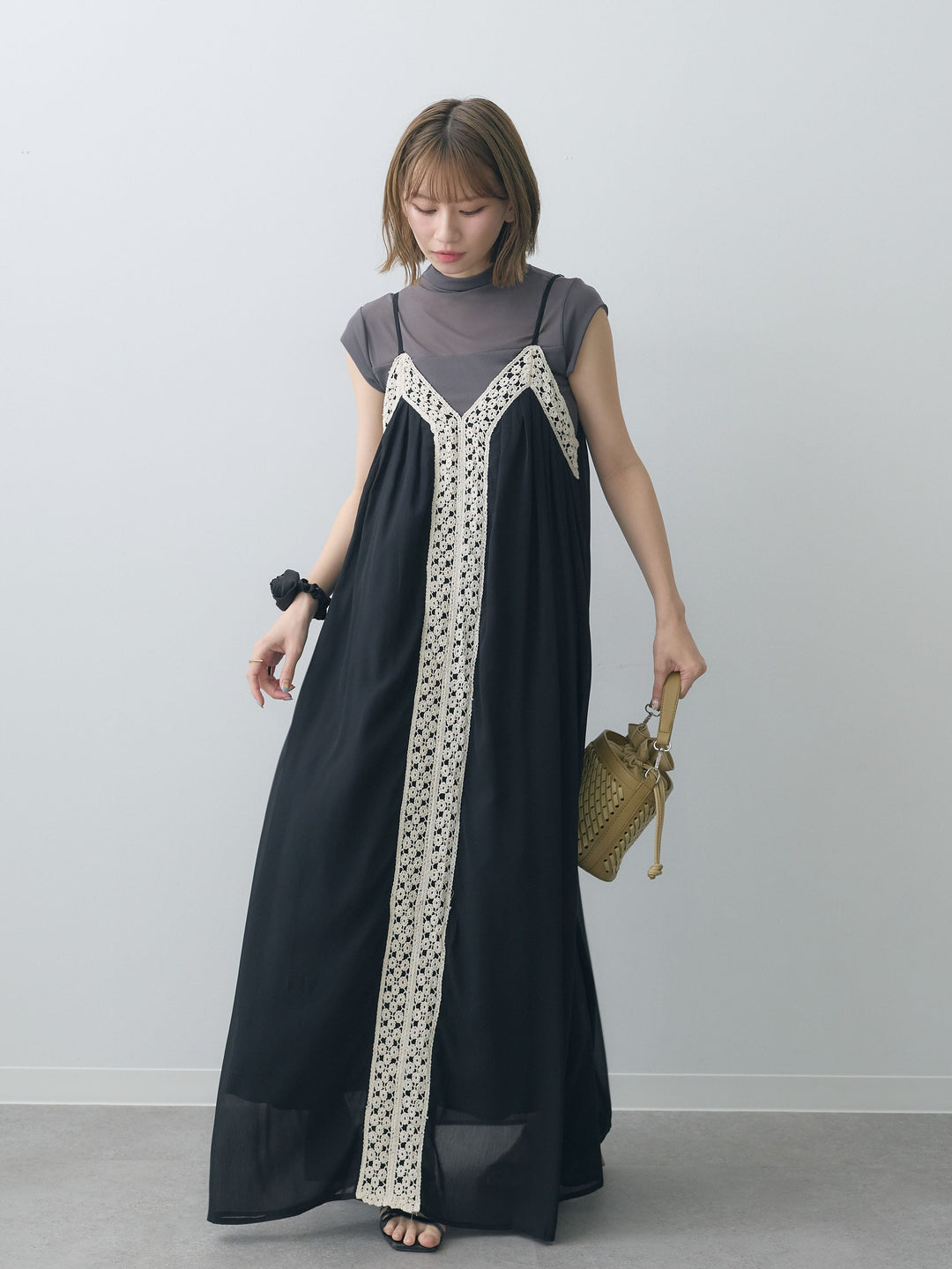 [SET]センタークロシェレースキャミワンピース+シアー切替ストレッチトップス(2set)
