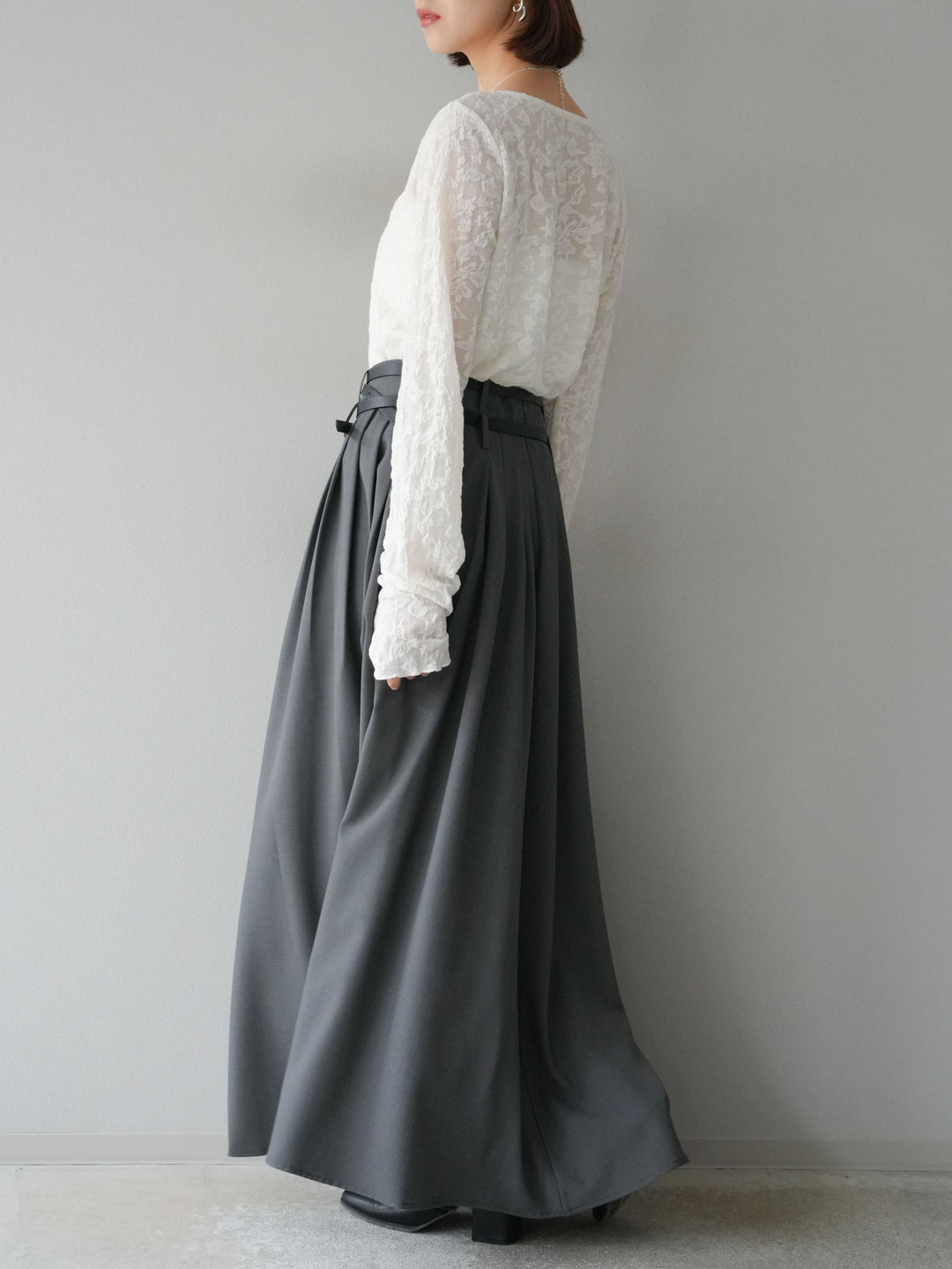 [予約]エステルプリーツスリットスカート/グレー