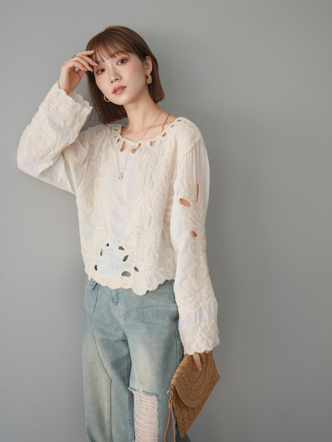 [預訂] 鉤針設計襯衫/象牙色