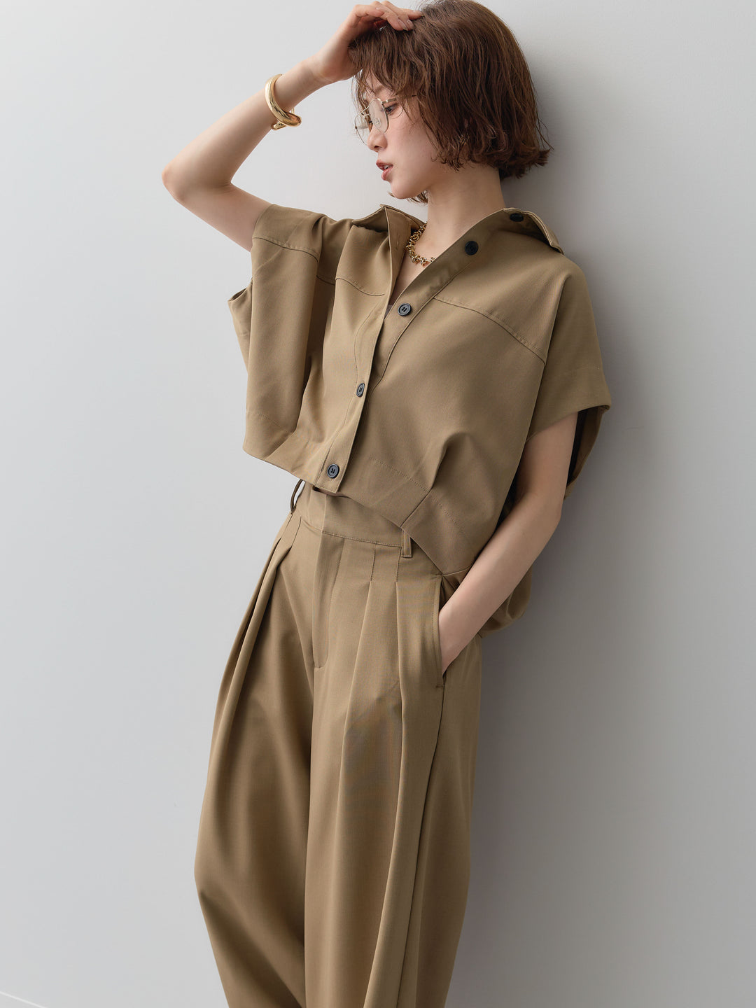 【套裝】縐綢燈籠無袖襯衫 + 縐綢闊腿褲（兩件套）