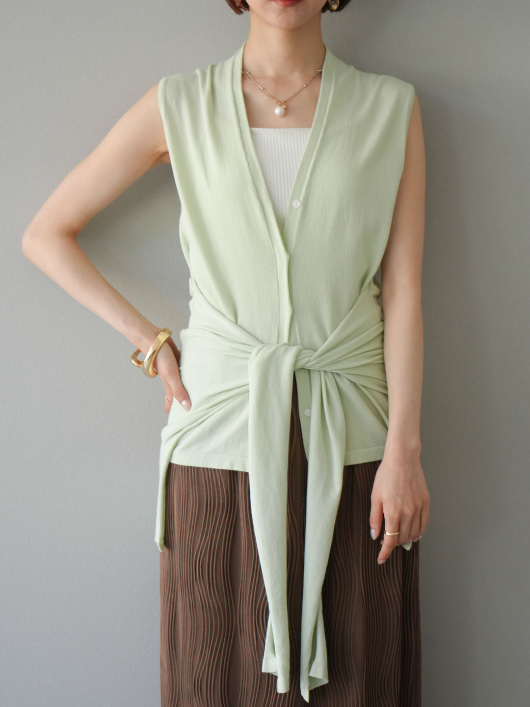 [SET]腰巻きデザインノースリーブニットカーディガン+ウェーブパイピングタイトスカート(2set)