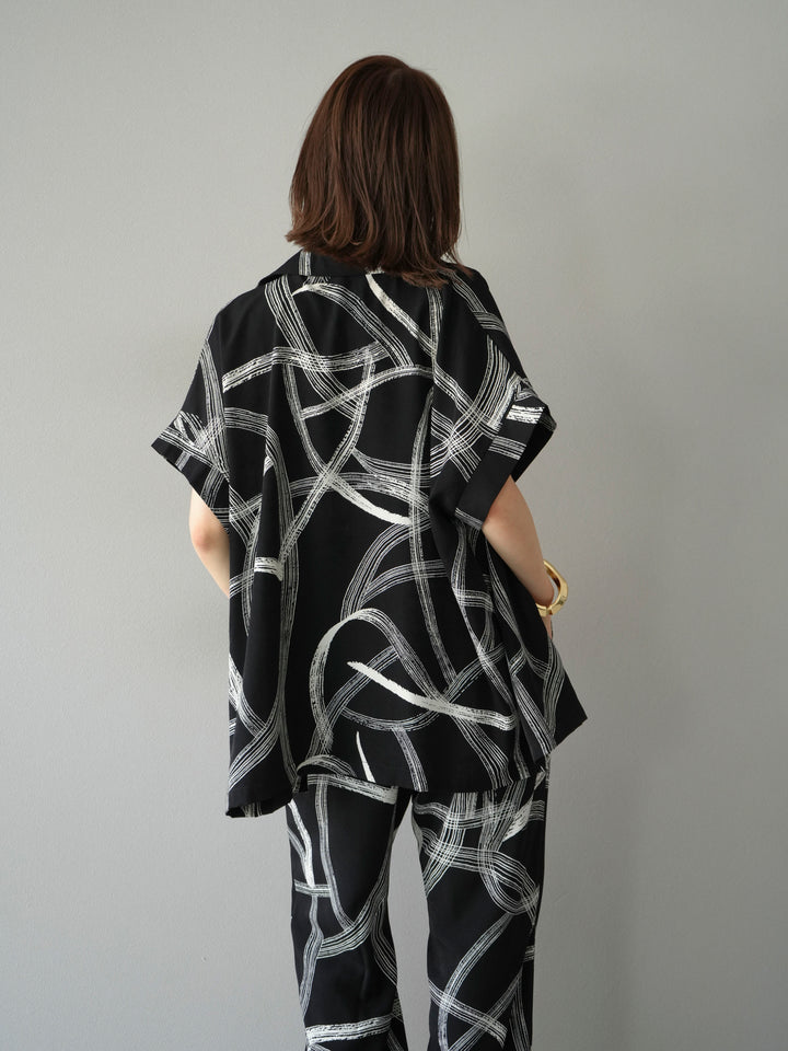 [予約]サークル柄ハーフジャケット/ブラック