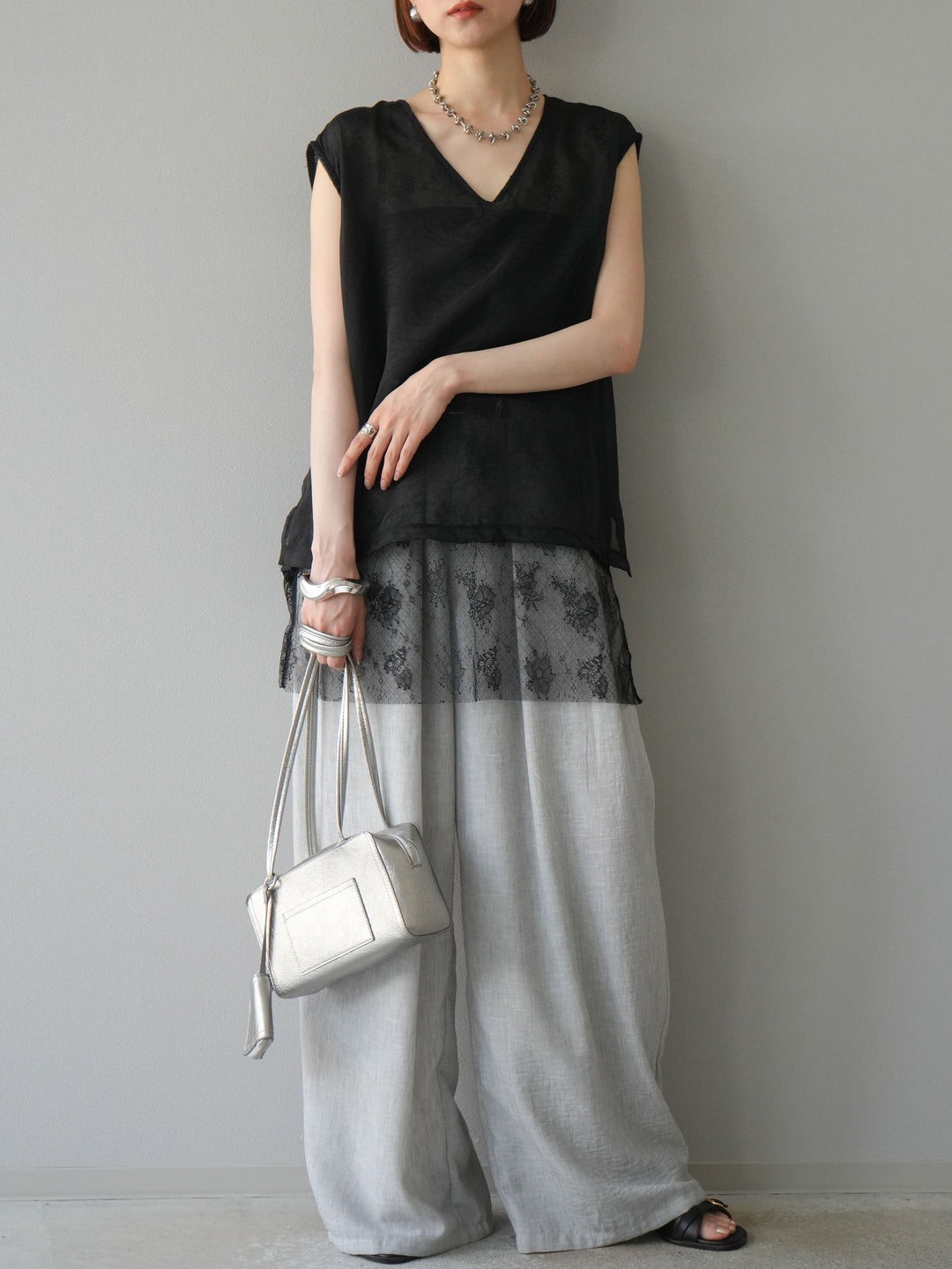 [予約]レースレイヤードオーガンジートップス/ブラック