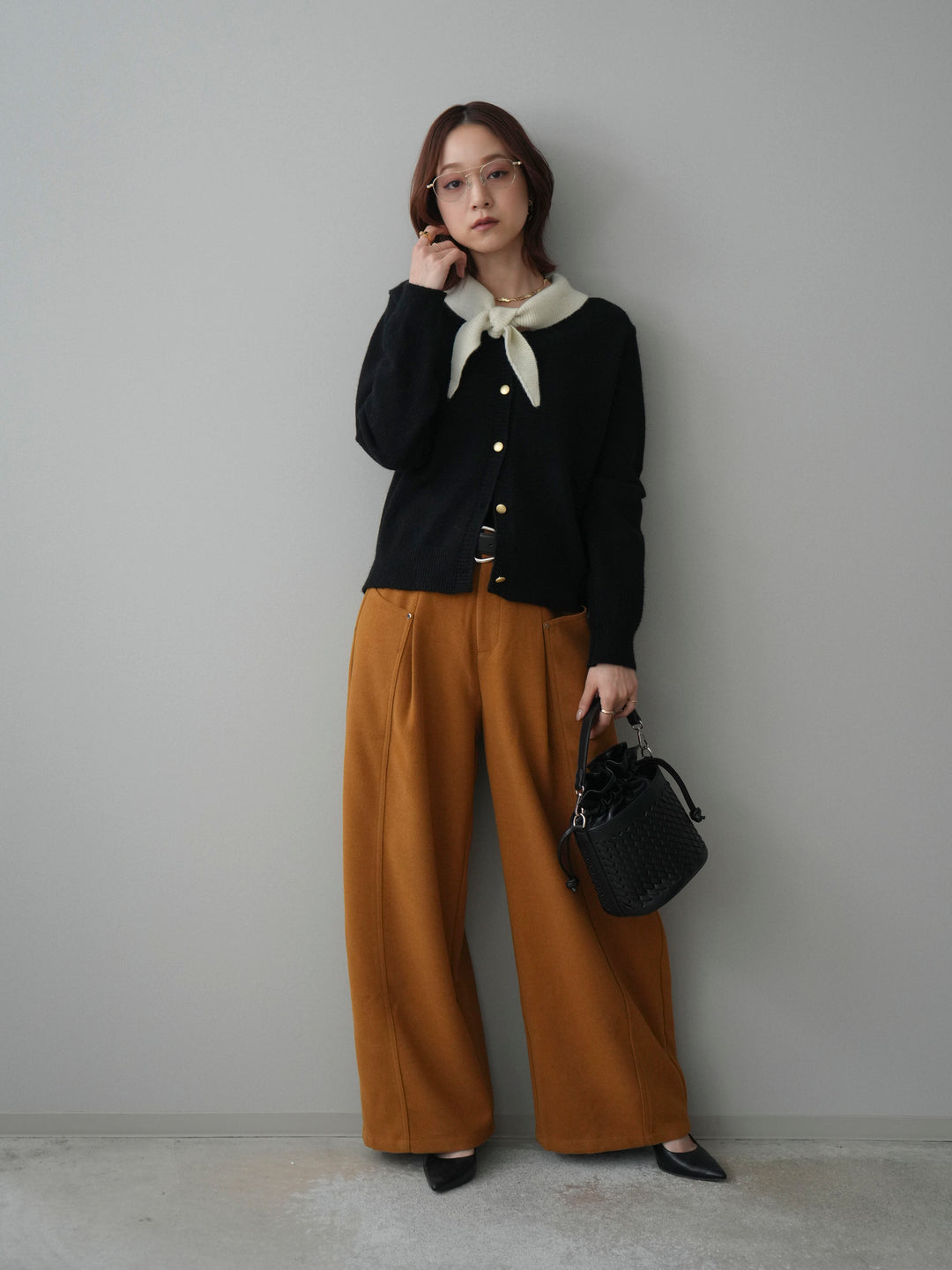 [SET]デザイン襟ニットカーディガン+ベルト付起毛コクーンパンツ(2set)