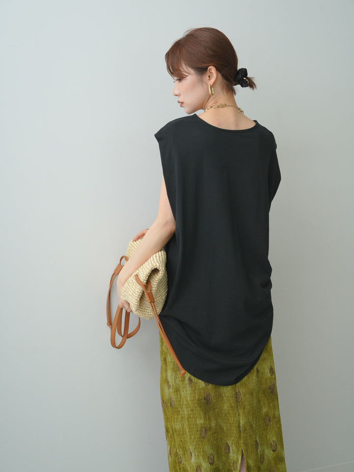 [予約]オーバーサイズノースリカットソー/black