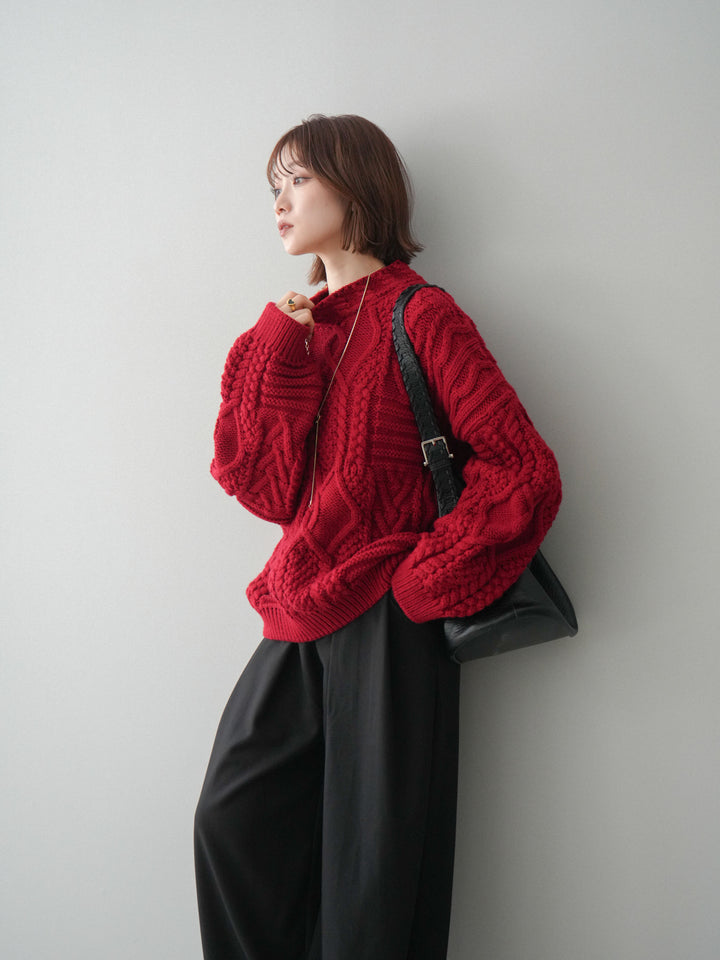 [予約]ケーブル編みモックネックニットプルオーバー/red
