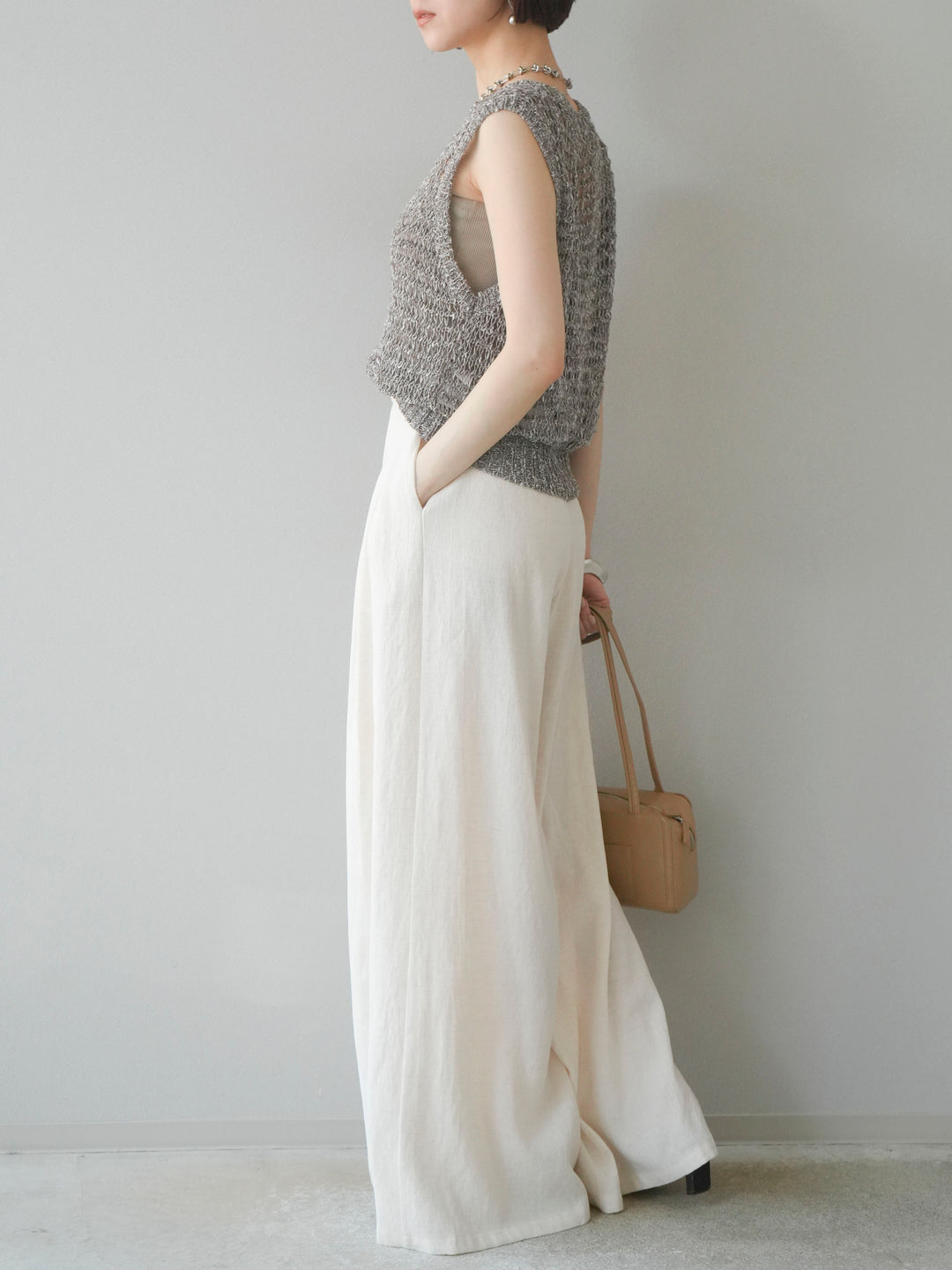 【預購】仿亞麻雙褶設計寬褲/象牙白