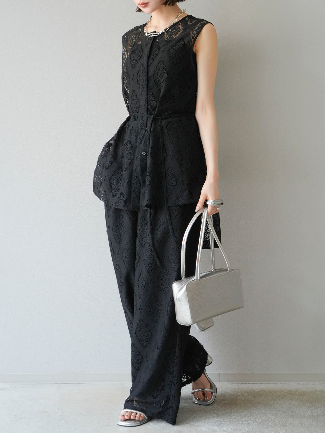 [預購] 蕾絲疊穿休閒褲/黑色