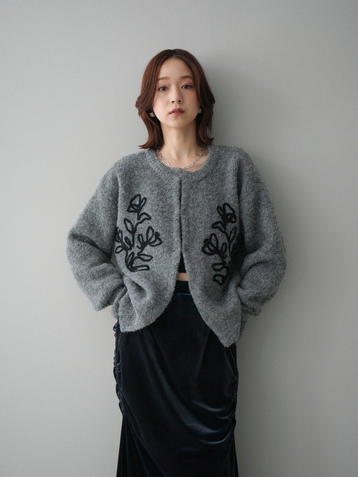 [SET]テープ刺繍ホック開きブークレニットカーディガン+選べるアクセセット(2set)