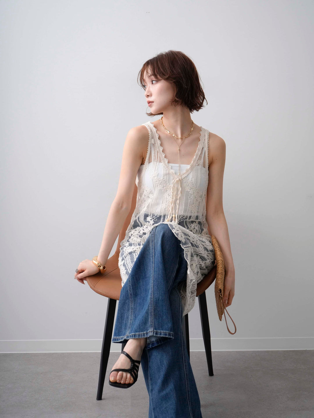 【預購】透視花卉刺繡吊帶洋裝 / 象牙色