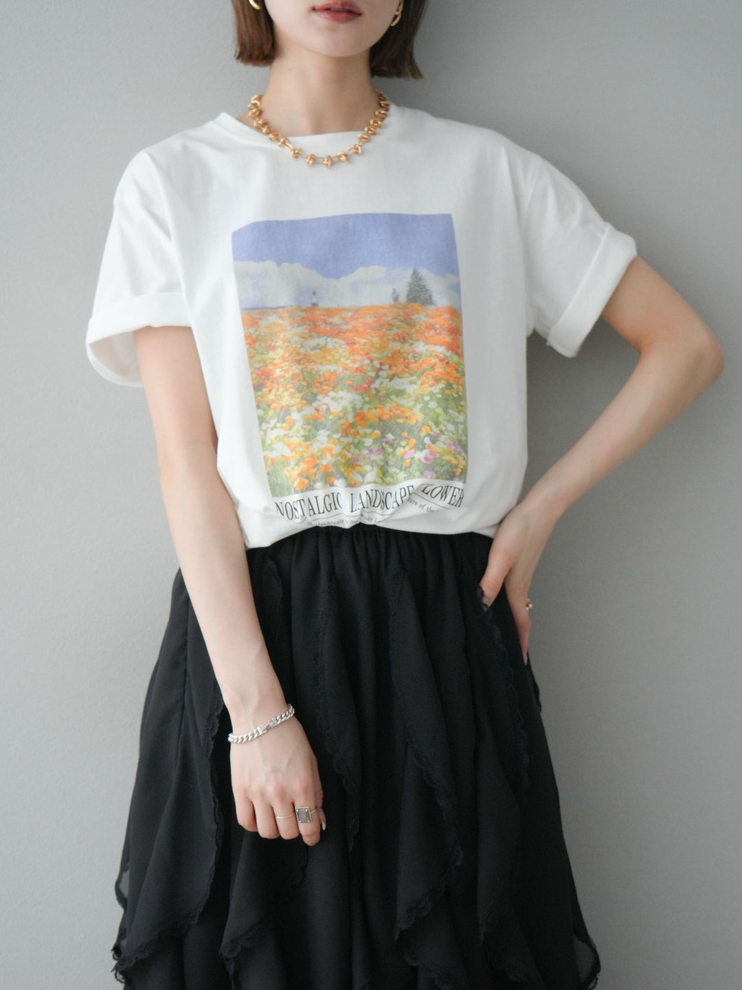 【預購】花朵照片T卹/米白色